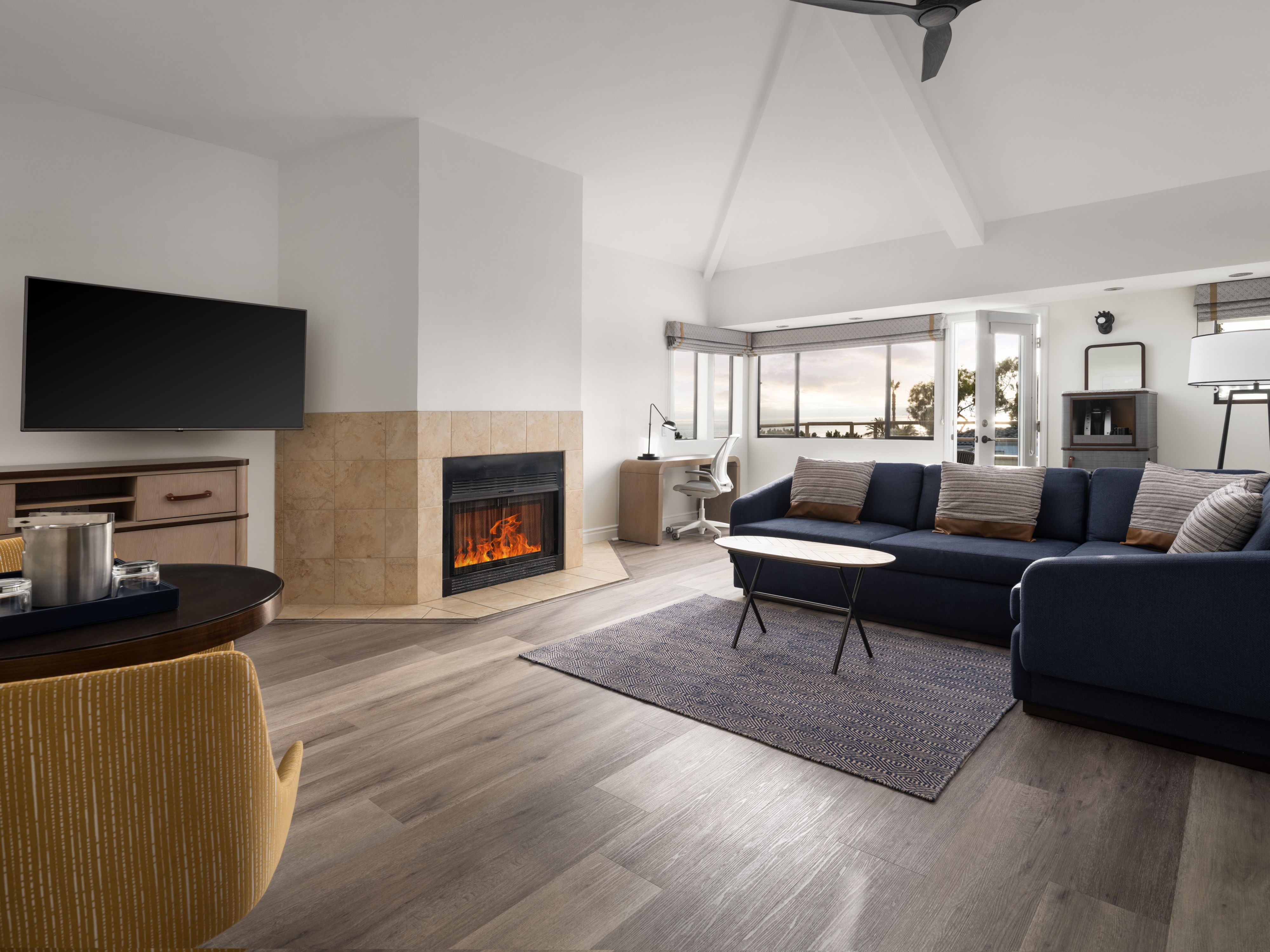 Enjoy extra space and comfort in our one-bedroom and multi-bedroom suites at Hotel Indigo San Diego Del Mar. Ranging up to 751 sq. ft., many feature sofa beds, pool or ocean views, and a relaxed atmosphere ideal for family vacations, extended stays, or unwinding after exploring Del Mar.