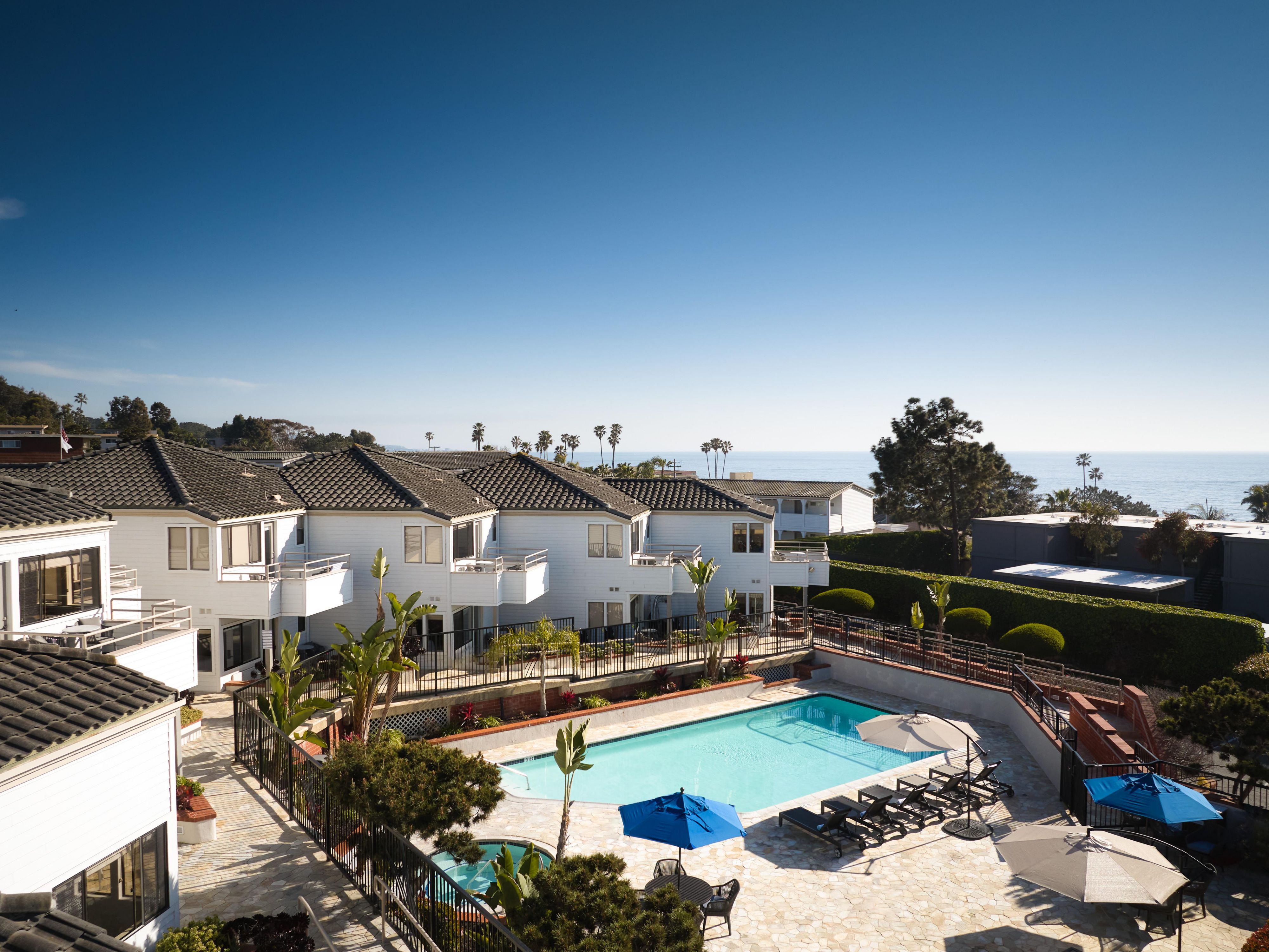 Plan your next gathering at Hotel Indigo San Diego Del Mar with outdoor event spaces that capture the coastal vibe. Perfect for receptions, networking events, or casual celebrations, these venues combine fresh ocean air with relaxed California style for unforgettable moments by the sea.