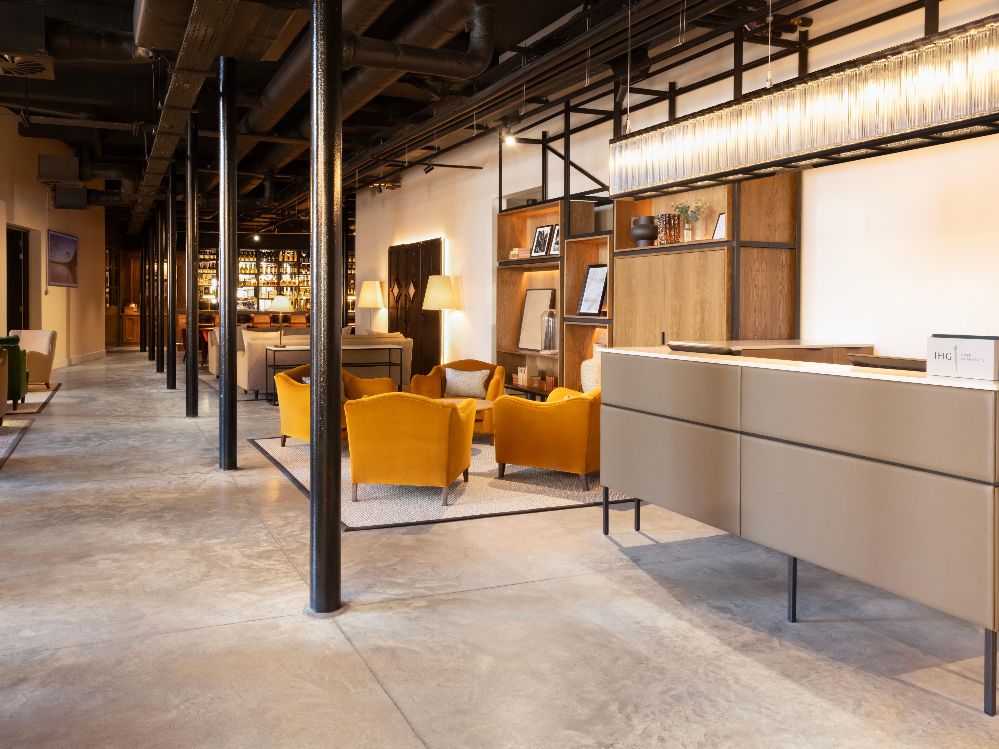 Looking for a stylish place to work in Dundee city centre? Enjoy our spacious co-working facilities with free parking, superfast Wi-Fi, access to our state-of-the-art gym; plus £10 lunch offering daily and coffee loyalty scheme to reward you for your much needed caffeine. First-come, first-served daily from 10am - 4pm. 