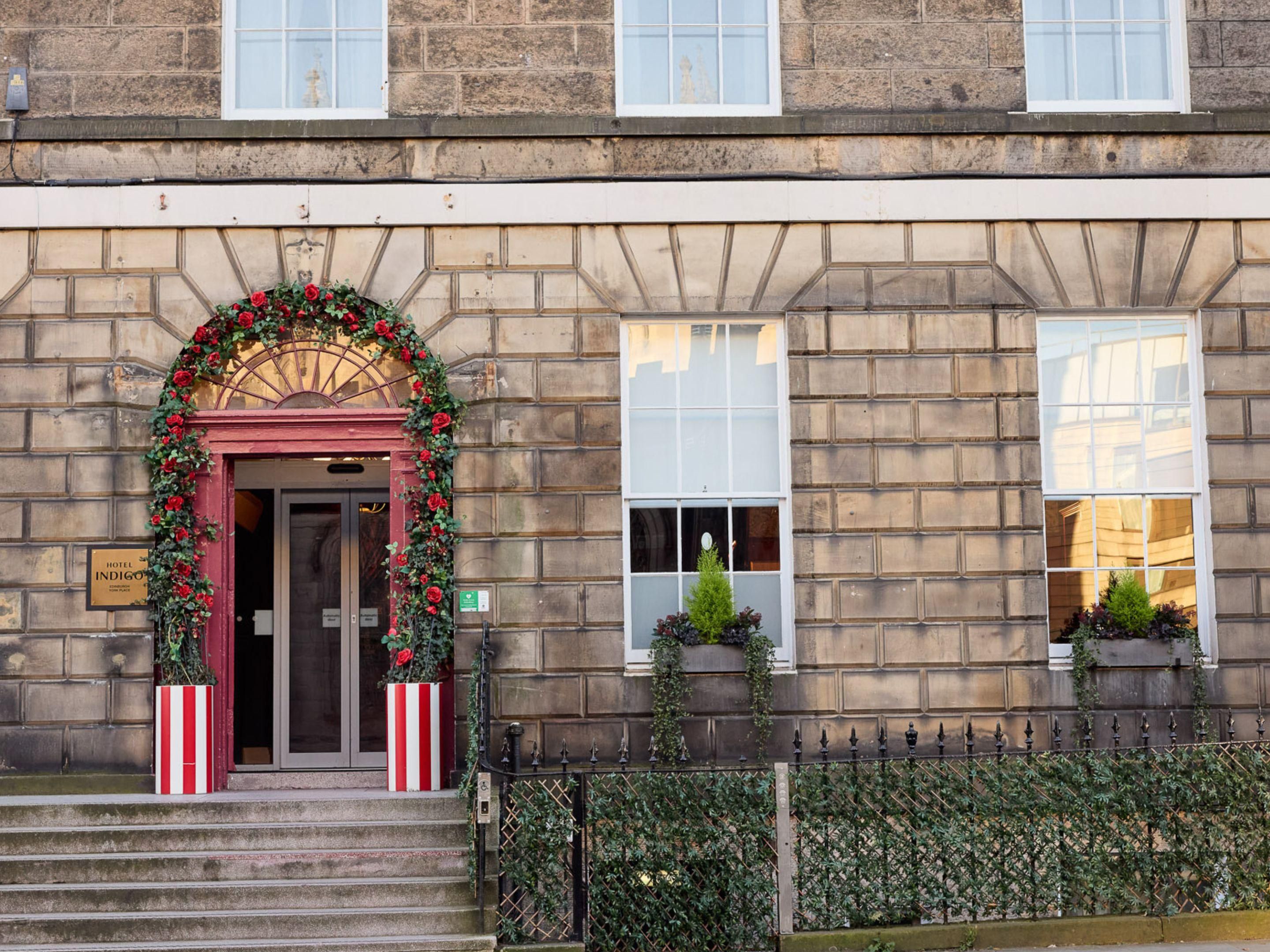 Stay in the heart of Edinburgh with unbeatable convenience—our hotel is located in the city centre, just a 5-minute walk from the Edinburgh Playhouse. With a tram stop right outside, offering direct access to the airport, you'll be perfectly positioned to explore the city or catch your flight with ease.