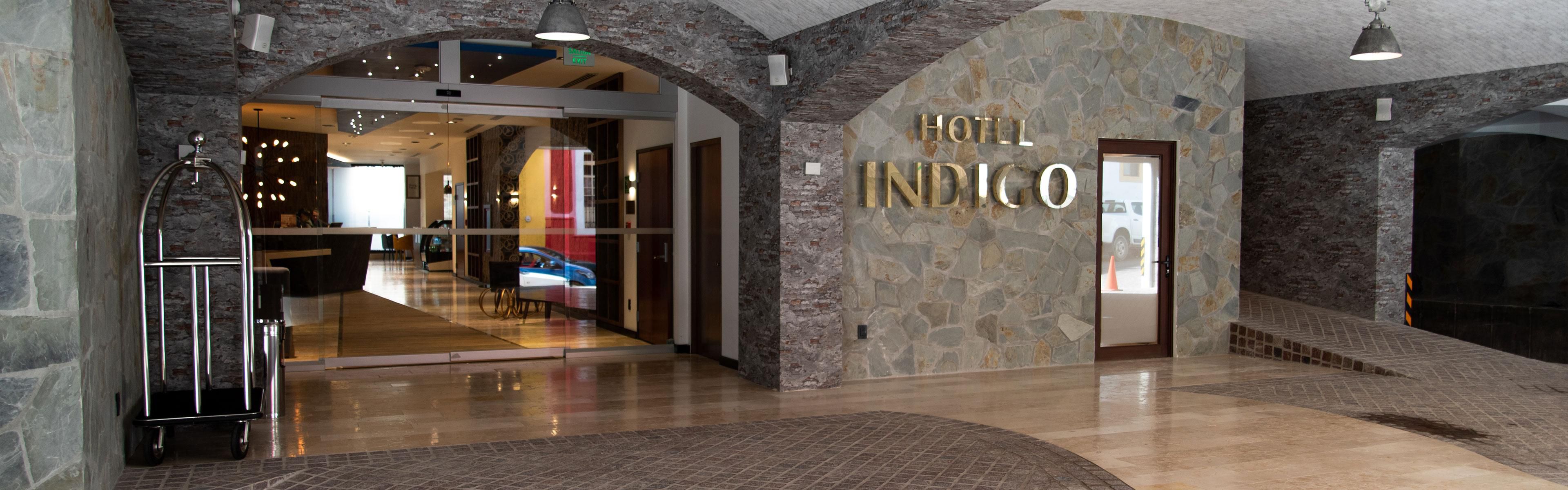 $hotelInfo.mediaDetails.welcomePhotos.primaryPhoto.caption}