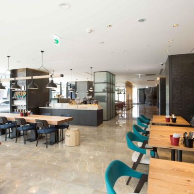 咖啡廳座位區 2