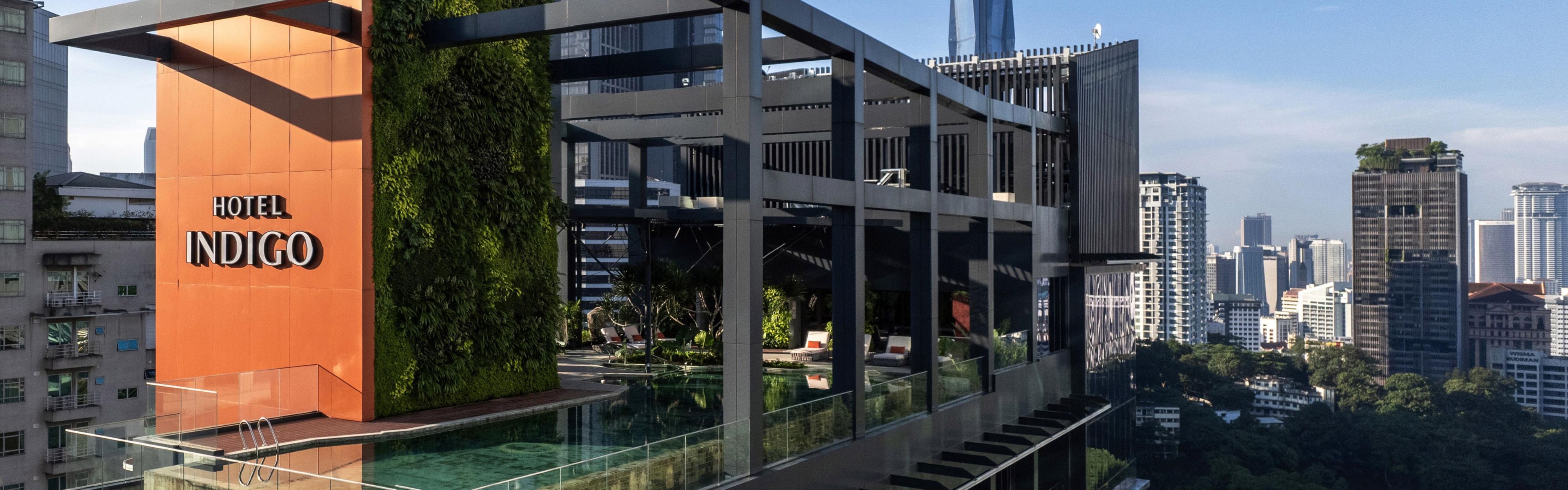 $hotelInfo.mediaDetails.welcomePhotos.primaryPhoto.caption}