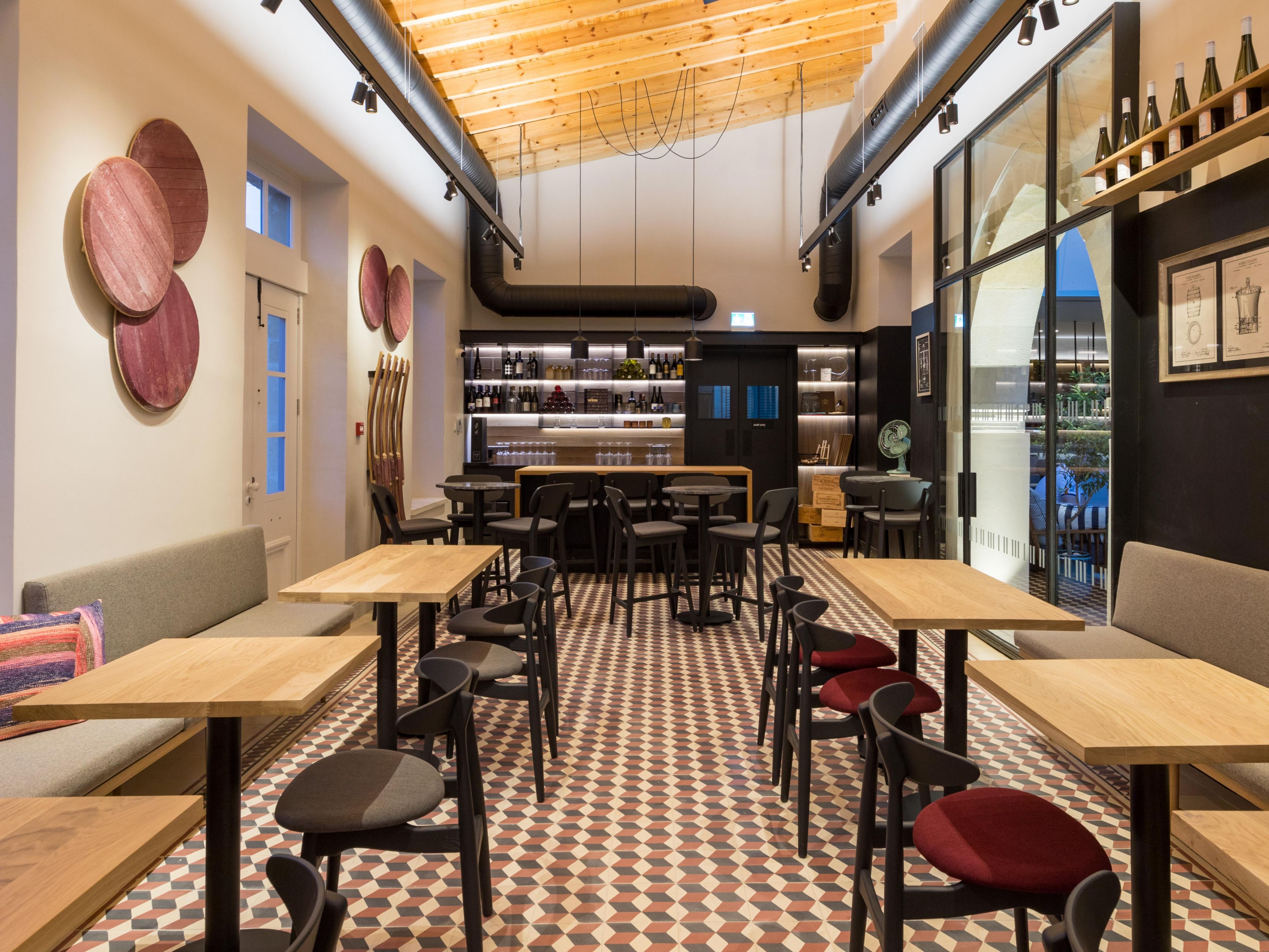 Located on the Ground Floor of the hotel, Oinotelia Wine Bar offers a variety of local and international wines and cocktails for you to choose from. What a great way to end your day!