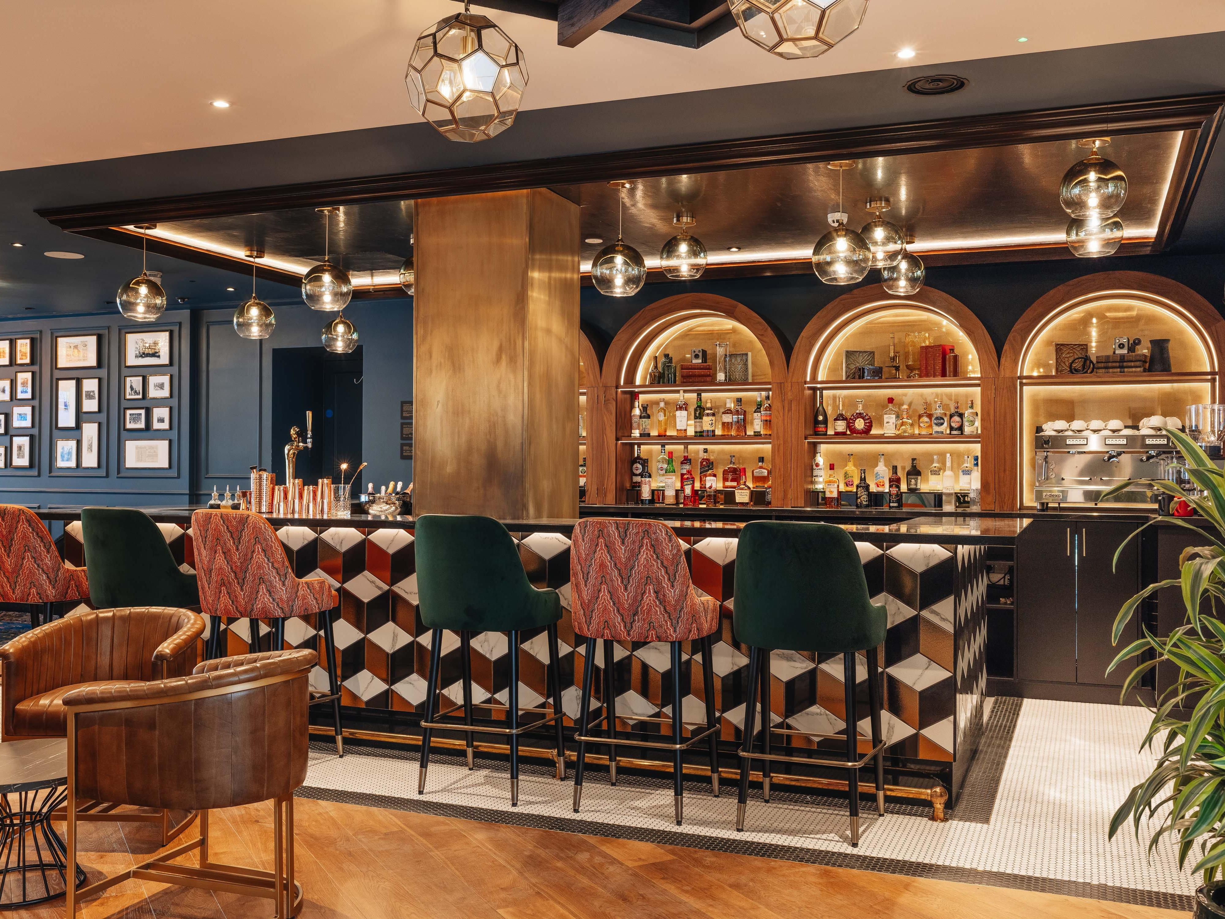 Sabini Bar is a playful nod to one of our neighbourhood's best loved rogues, Charles Edward Sabini. With a 1920s twist to the design, you'll find our team serving a racing themed cocktail menu.