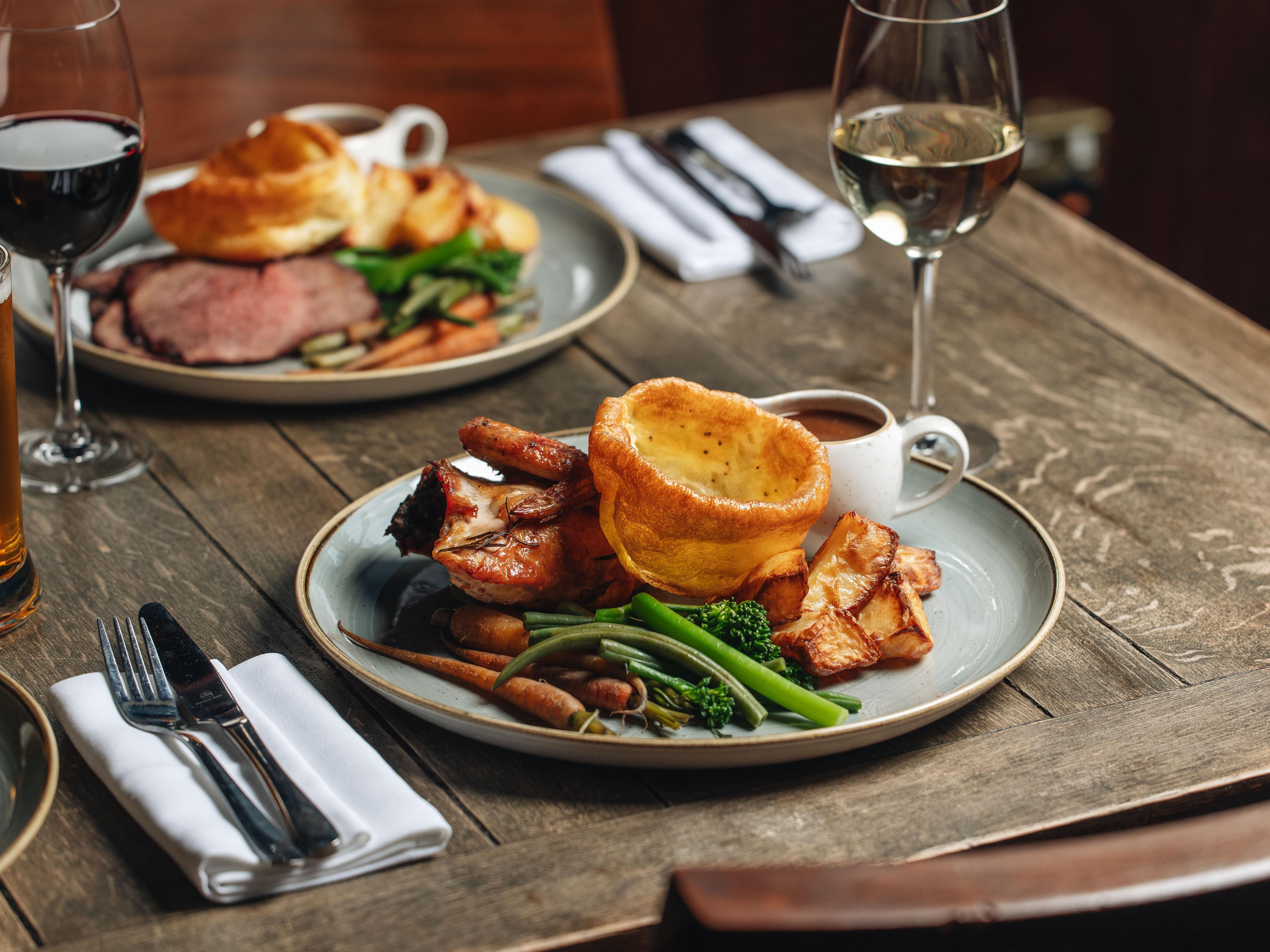 Our Sunday roasts are here! Tuck into hearty, home-style classics with all the trimmings - the perfect way to warm up on chilly afternoons. Gather your favourites and book your table now.