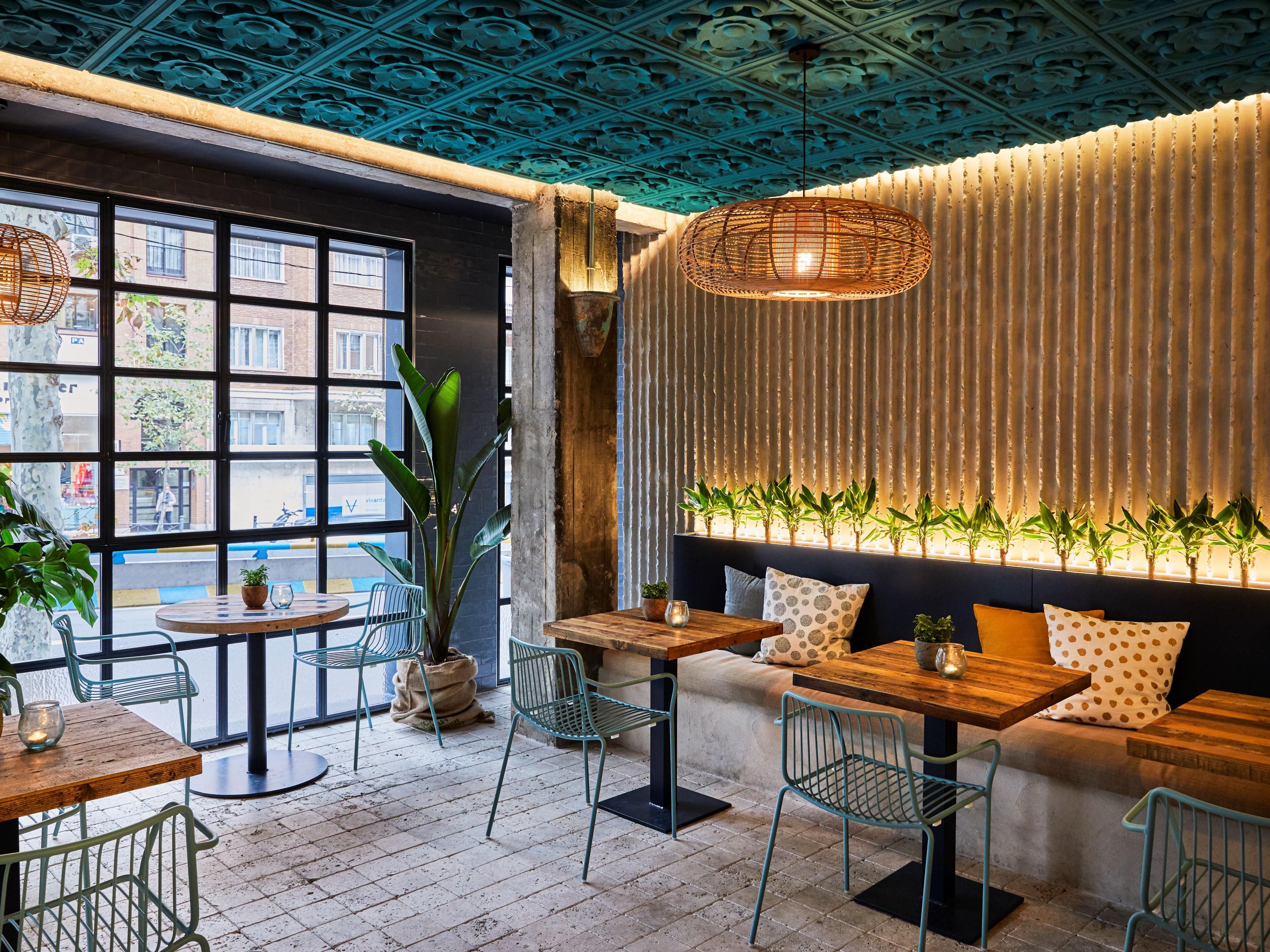 Relax in the Best Bar and Lounge where Mediterranean cuisine is offered and enjoy your afterwork with your coworkers having a drink. Enjoy the choice of exclusive products we are serving at this amazing space.
F&B Services: Breakfast, Lunch, Dinner
Hours of Operation: 7:00 AM-12:00 PM. We are waiting for you!