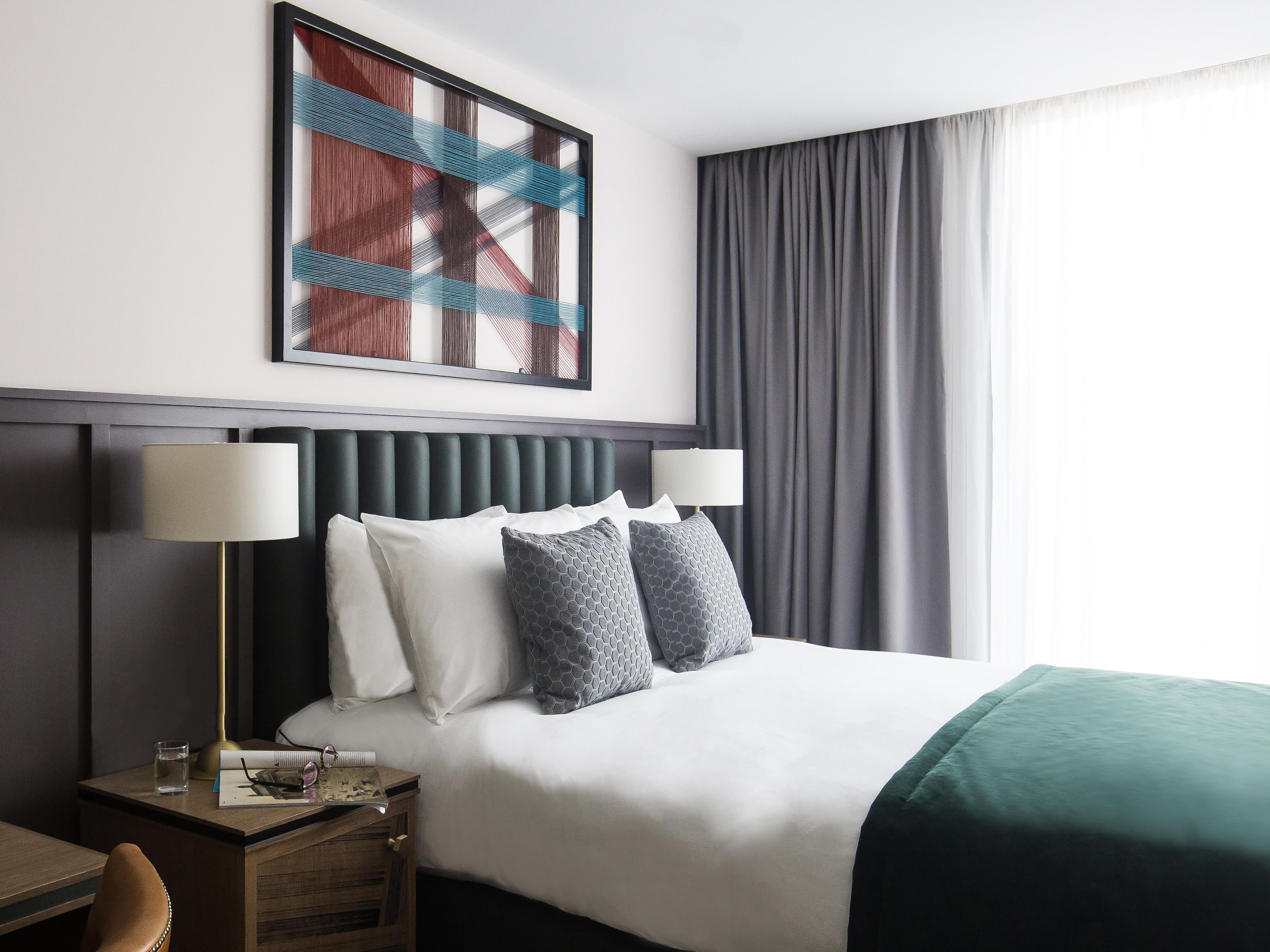 Using a combination of leather, timber, and metal, our Press Rooms celebrate Manchester’s literary and printing past, as well as the industrial machinery used in traditional book binding and the construction of the original letterpress.