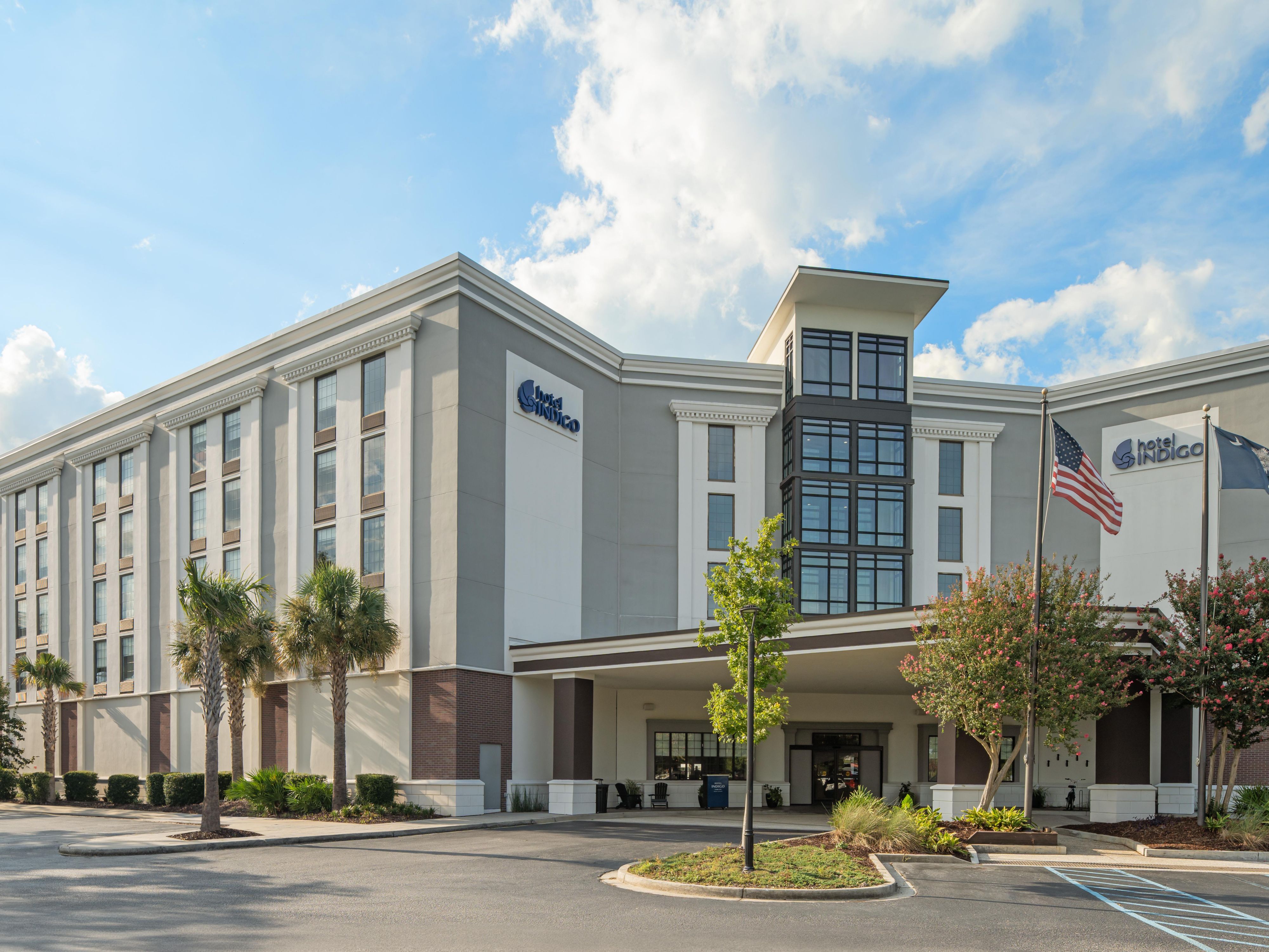 Step into our stylish lobby, explore our cozy rooms, discover our resort-style outdoor pool area, or check out our versatile meeting spaces - all through our virtual tour experience that brings our hotel to life.