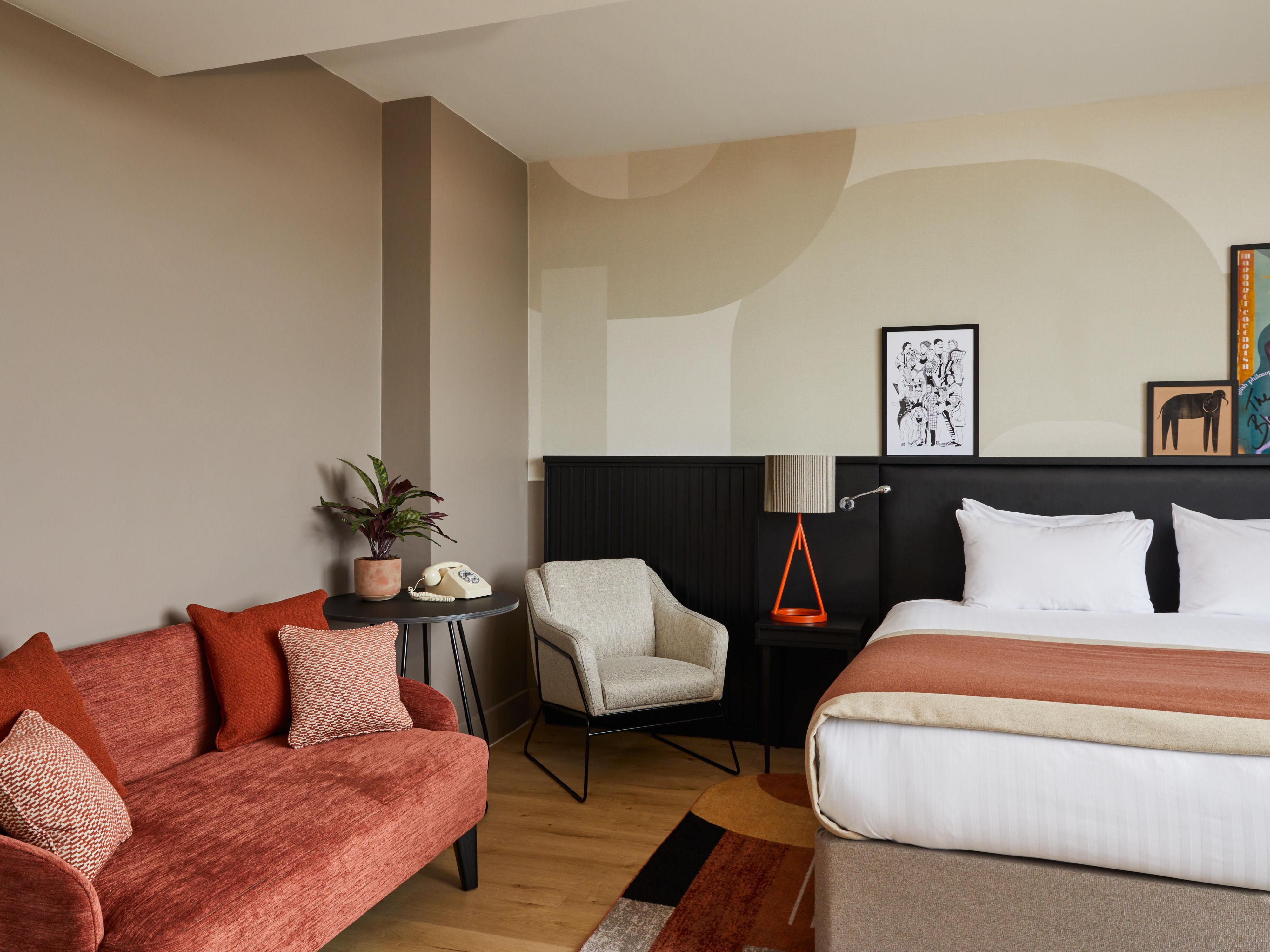 Treat yourself and your loved one to a romantic overnight stay at Hotel Indigo Newcastle. Choose from our dinner package with a three-course dinner in Social Bird, or enjoy a bottle of prosecco with a sharing platter of tasty Social Bird nibbles!
Enquire with the team today!