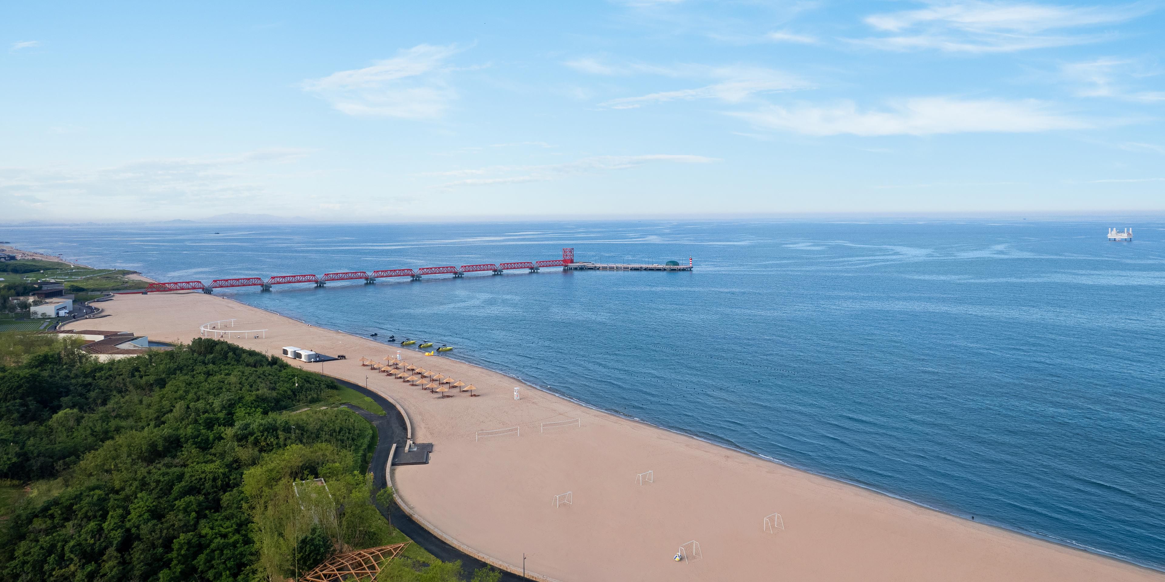 酒店附近的红桥码头