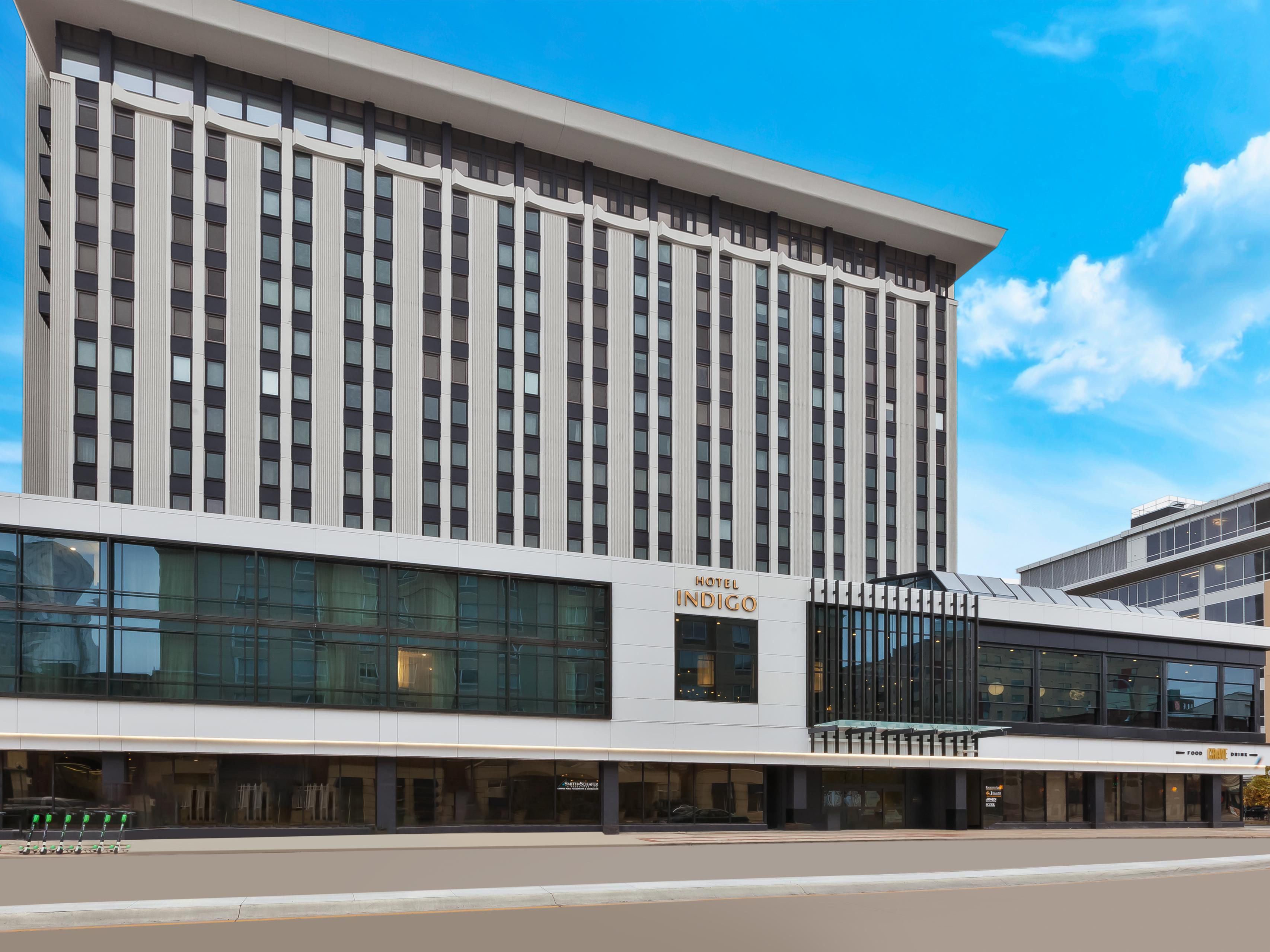 Enjoy hassle-free onsite parking at our hotel for just $16 USD per day. Skip the stress of searching for a spot or paying costly fees. Park with ease and focus on exploring Rochester, whether you're visiting for business, medical appointments, or leisure. 