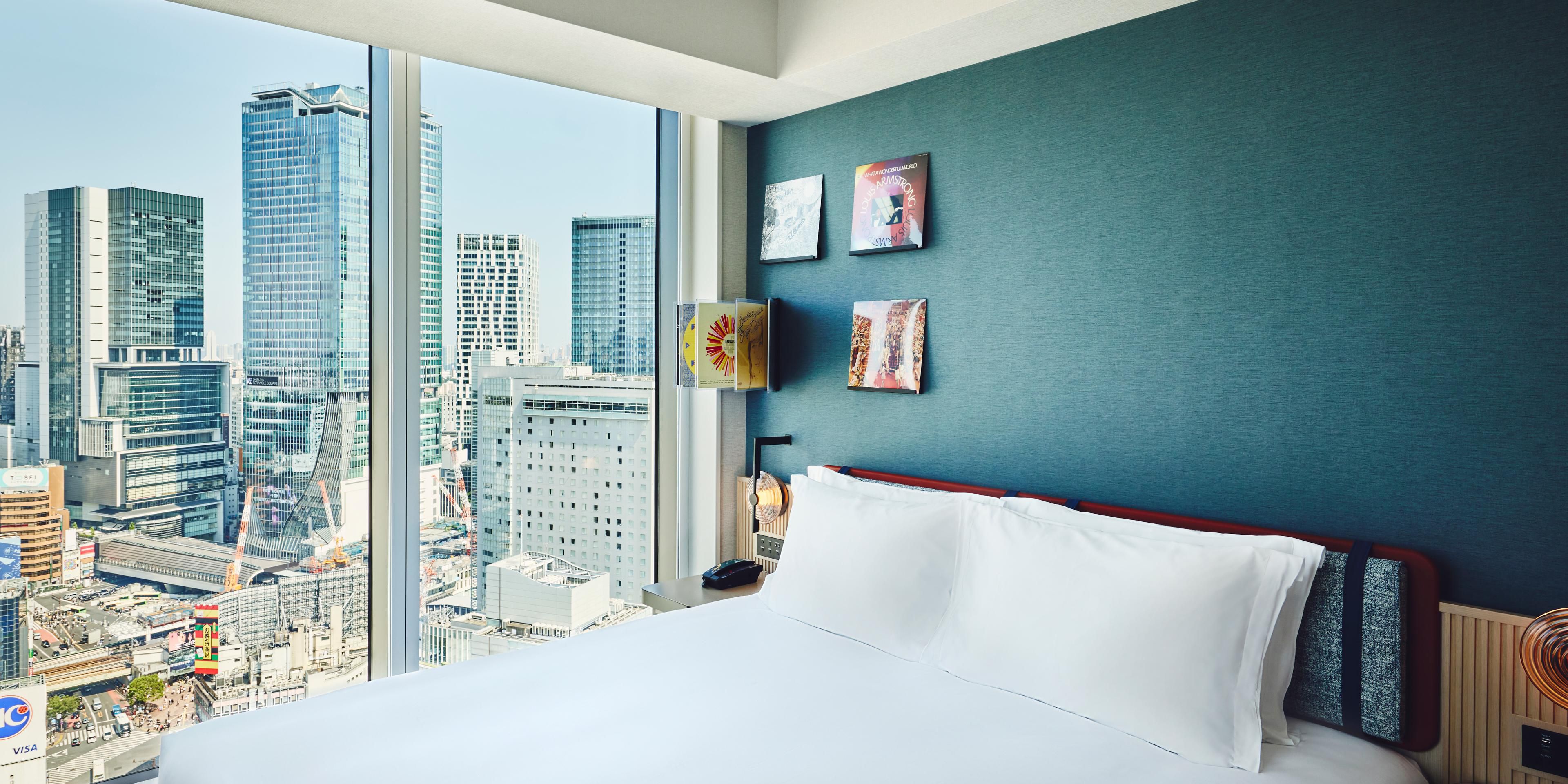 1 King Premium Scramble View High Floor Bath