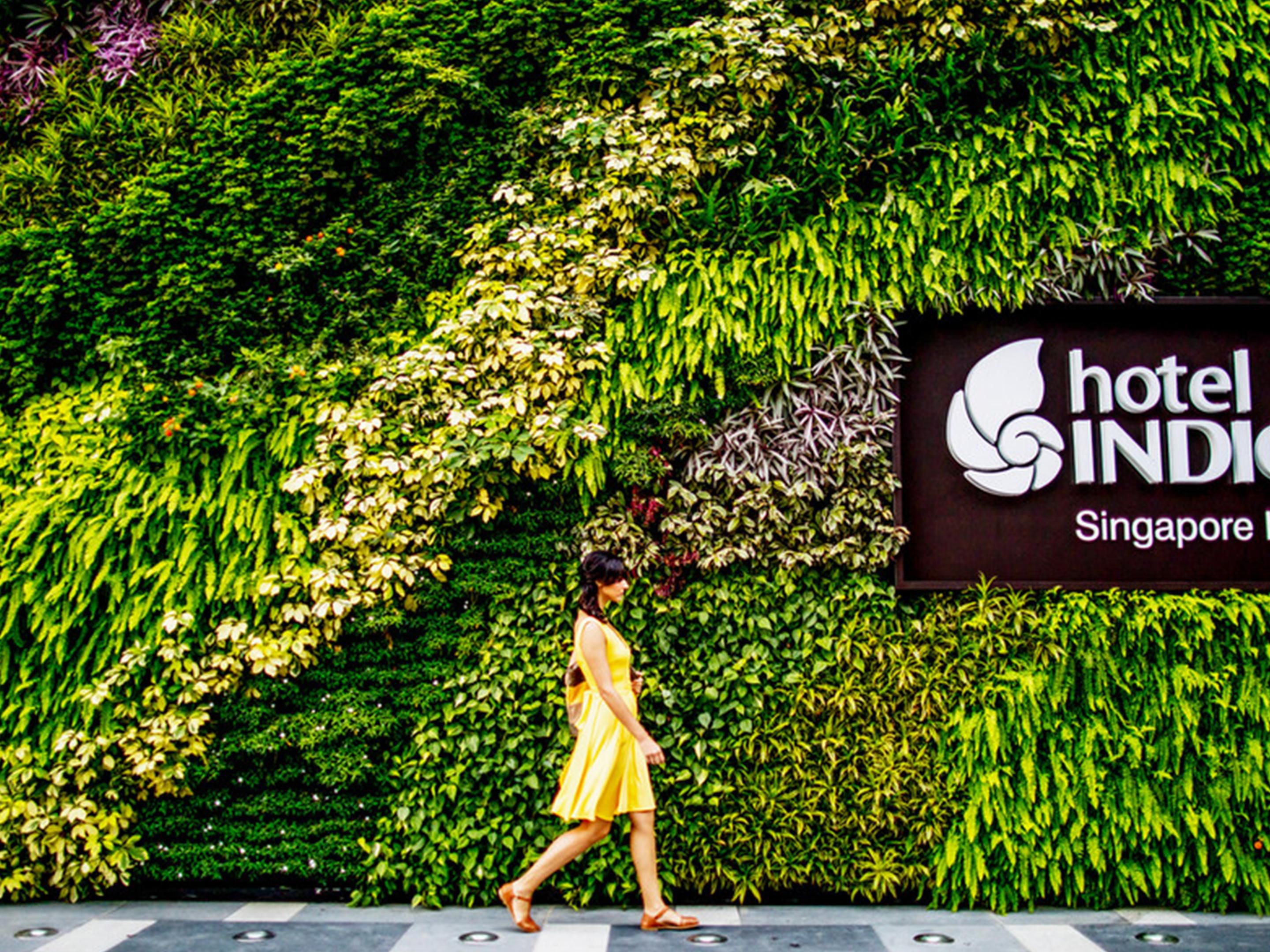 Stayed connected with easy access to Singapore's public transport. Hotel Indigo Singapore Katong is just a 5-mintues walk from Marine Parade MRT, making city exploration seamless.