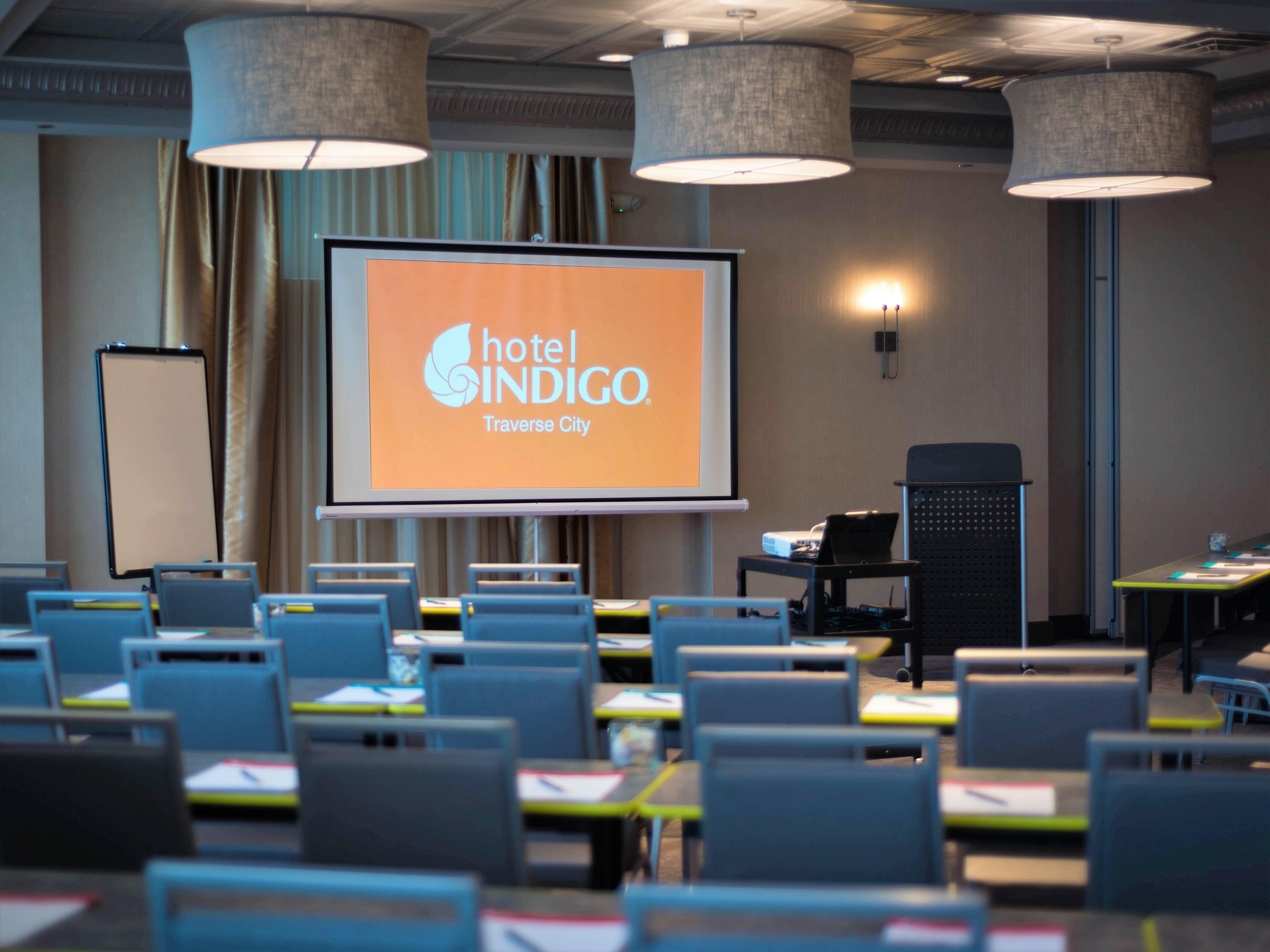 From our ballroom to our boardrooms, every event held at Hotel Indigo Traverse City is an occasion to remember. Our premium catering options, paired with seamless AV support, will make your experience unforgettable.