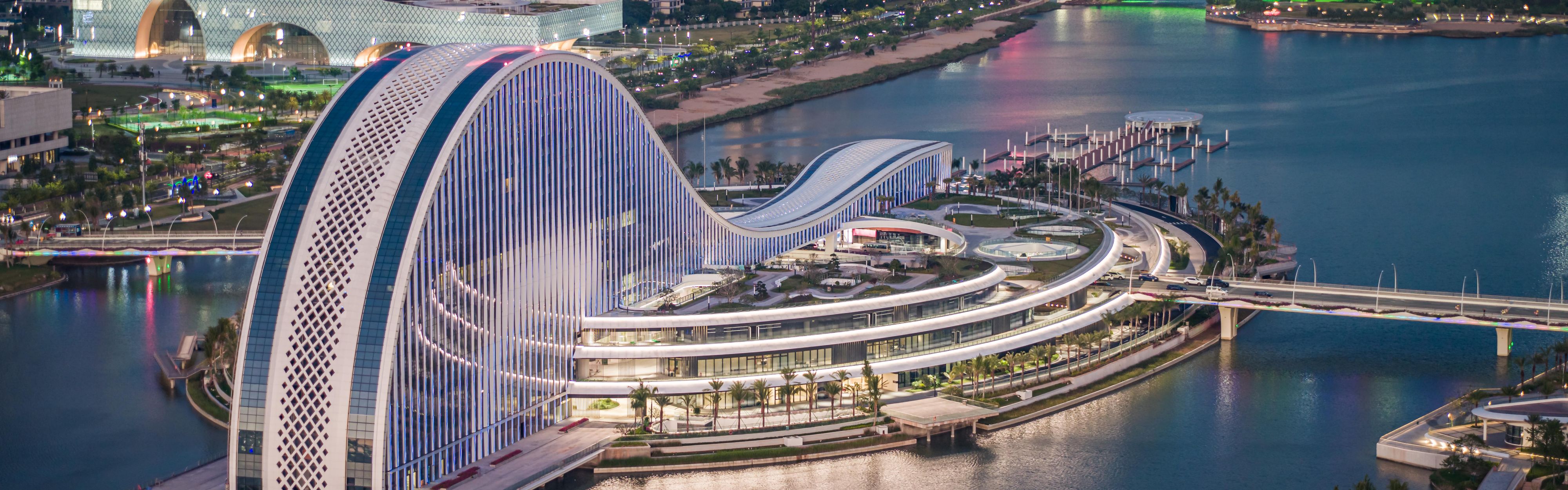 $hotelInfo.mediaDetails.welcomePhotos.primaryPhoto.caption}