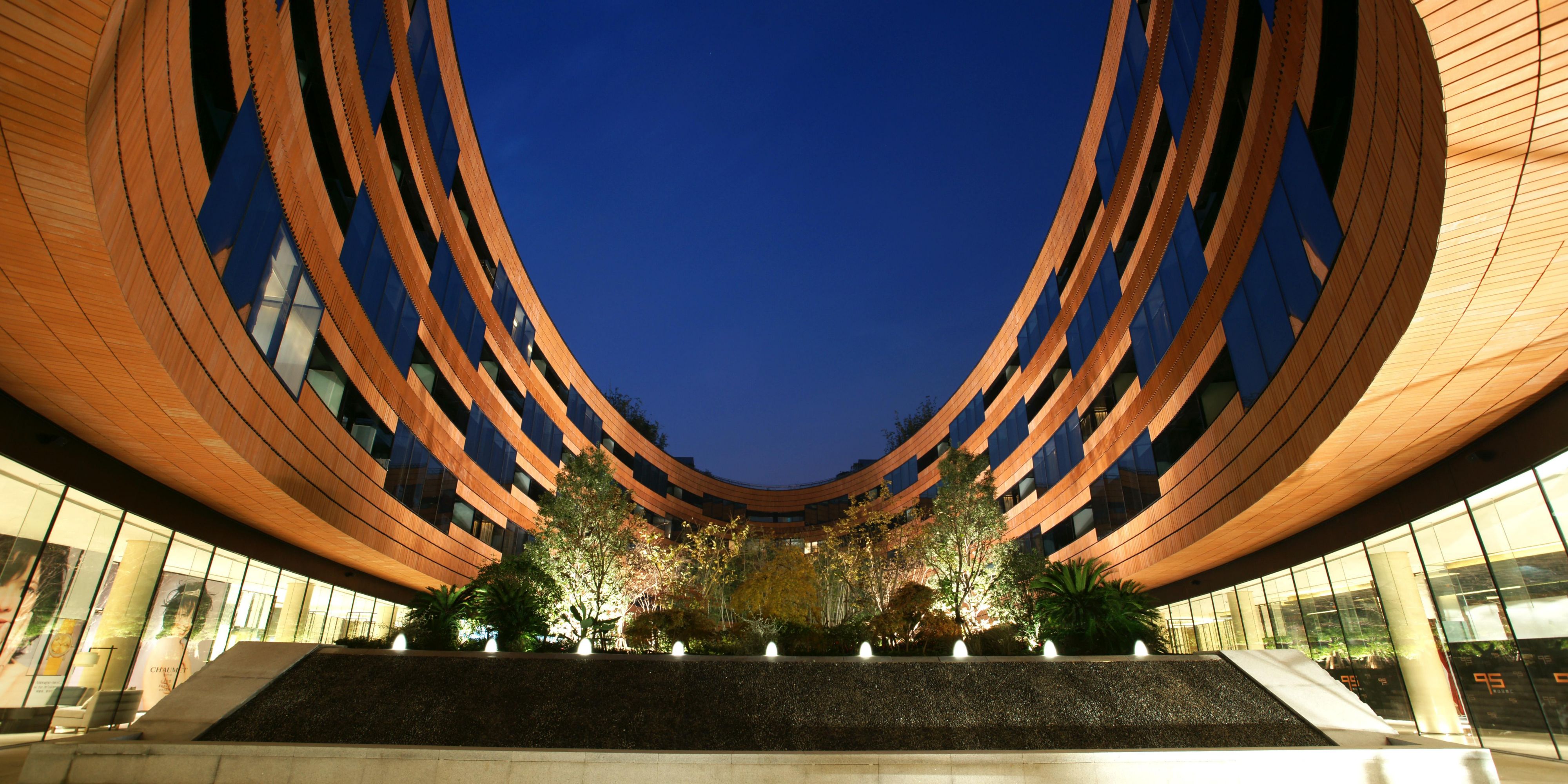 hualuxe 上海衡山路十二号华邑酒店