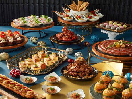 Sindhorn Midtown Hotel Bangkok, Vignette Collection Horizon Pool