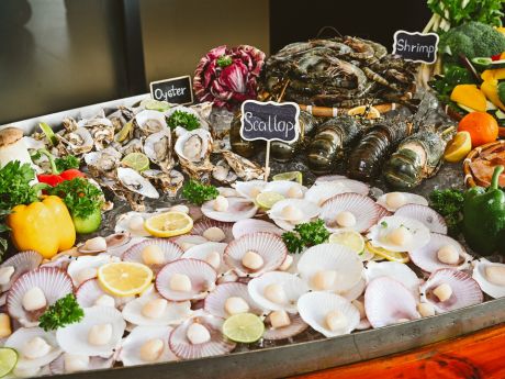 Crowne Plaza Phu Quoc Starbay Horizons Restaurant & Bar