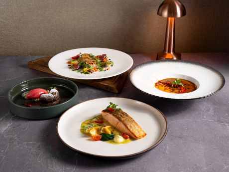 Hotel Indigo Bangkok Wireless Road CHAR Restaurant