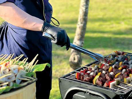 voco Quang Binh Resort By IHG Oasis Pool Bar