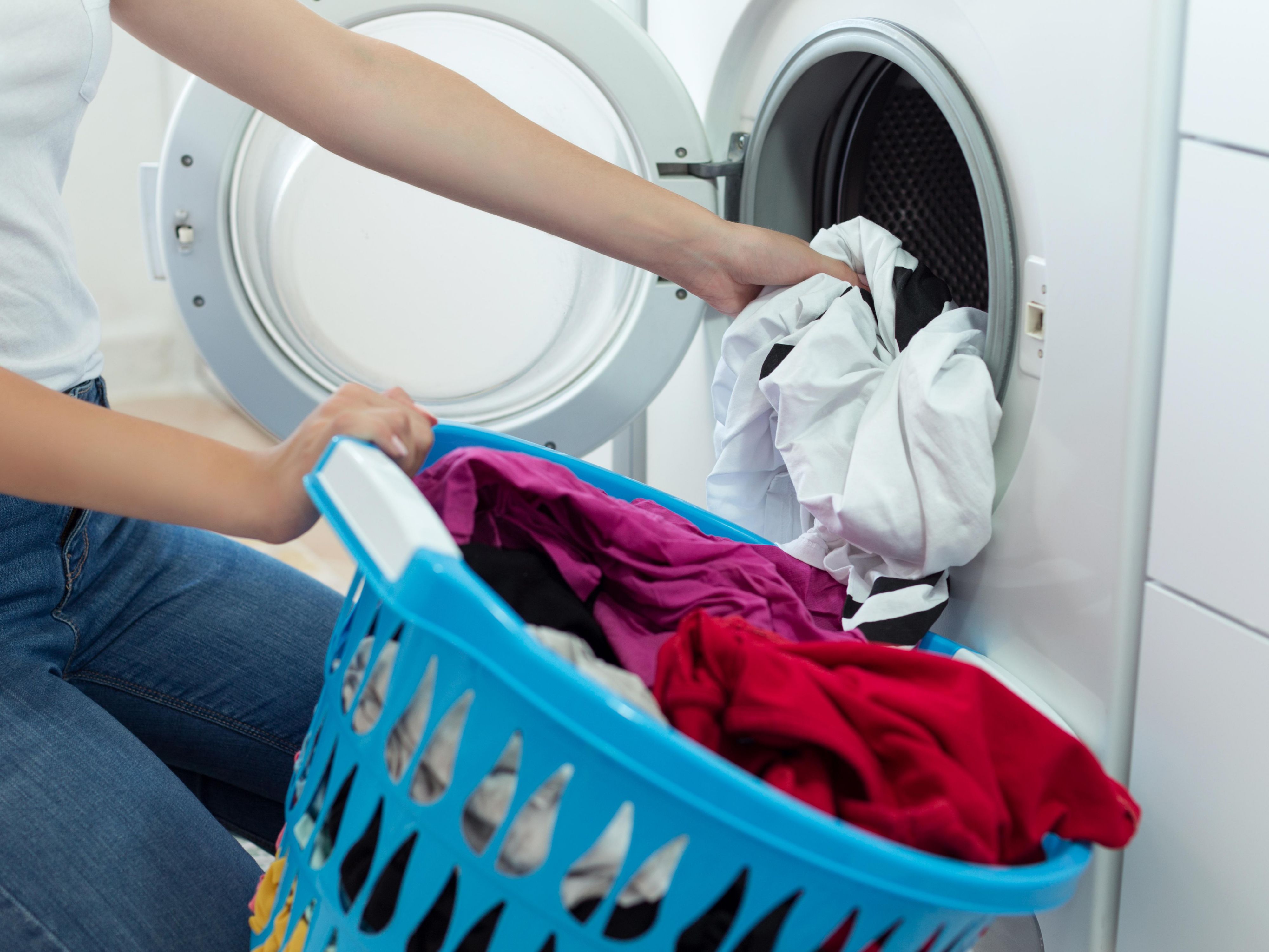 Feel free to use our complimentary, 24/7 laundry facility at your convenience.
