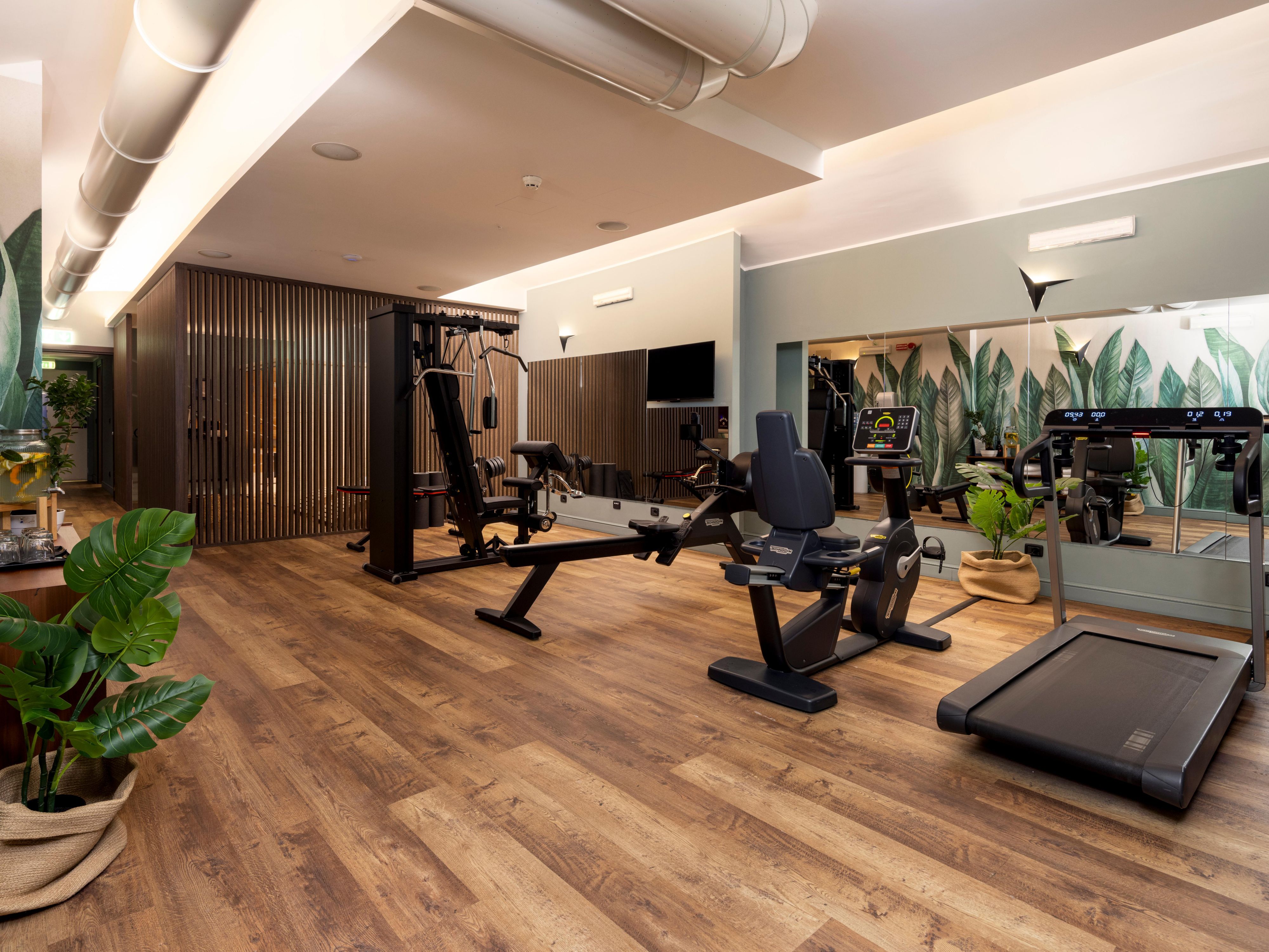 Our Mini Gym is the ideal place to stay fit while traveling. Free for all guests and open daily from 8am to 10pm, it features Technogym equipment for a complete and revitalizing workout. Perfect for an active break during your stay in Turin!
