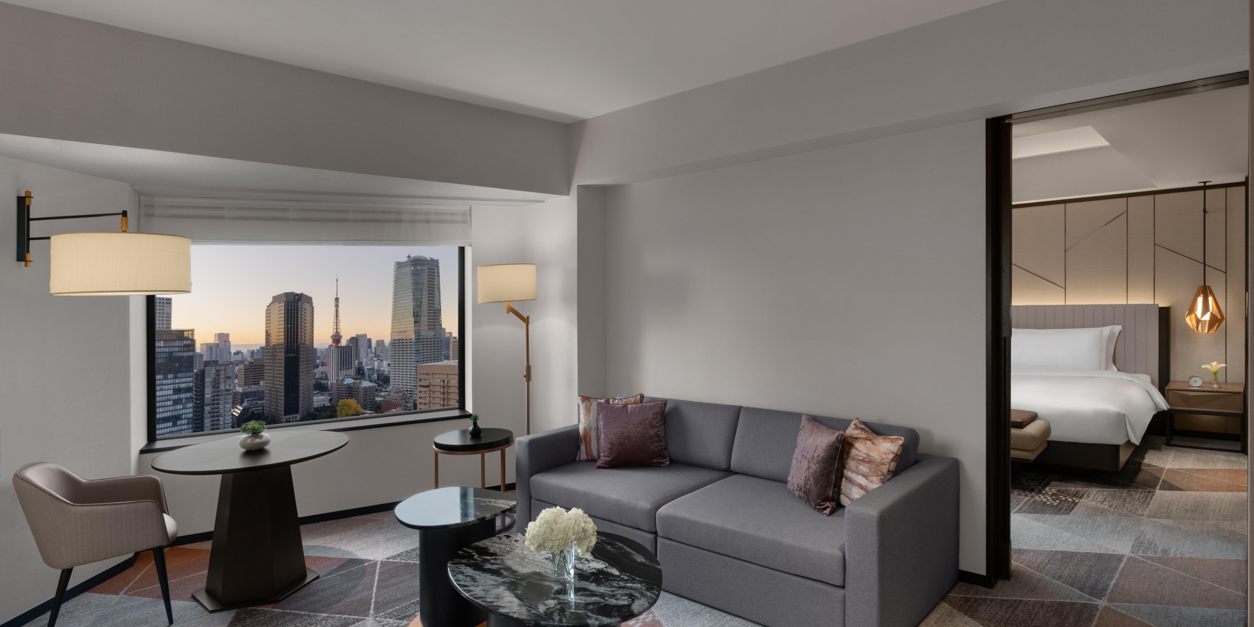 Our renovated rooms are now available! Thoughtfully designed, they celebrate Japan’s culture and traditions with meticulous attention to detail.