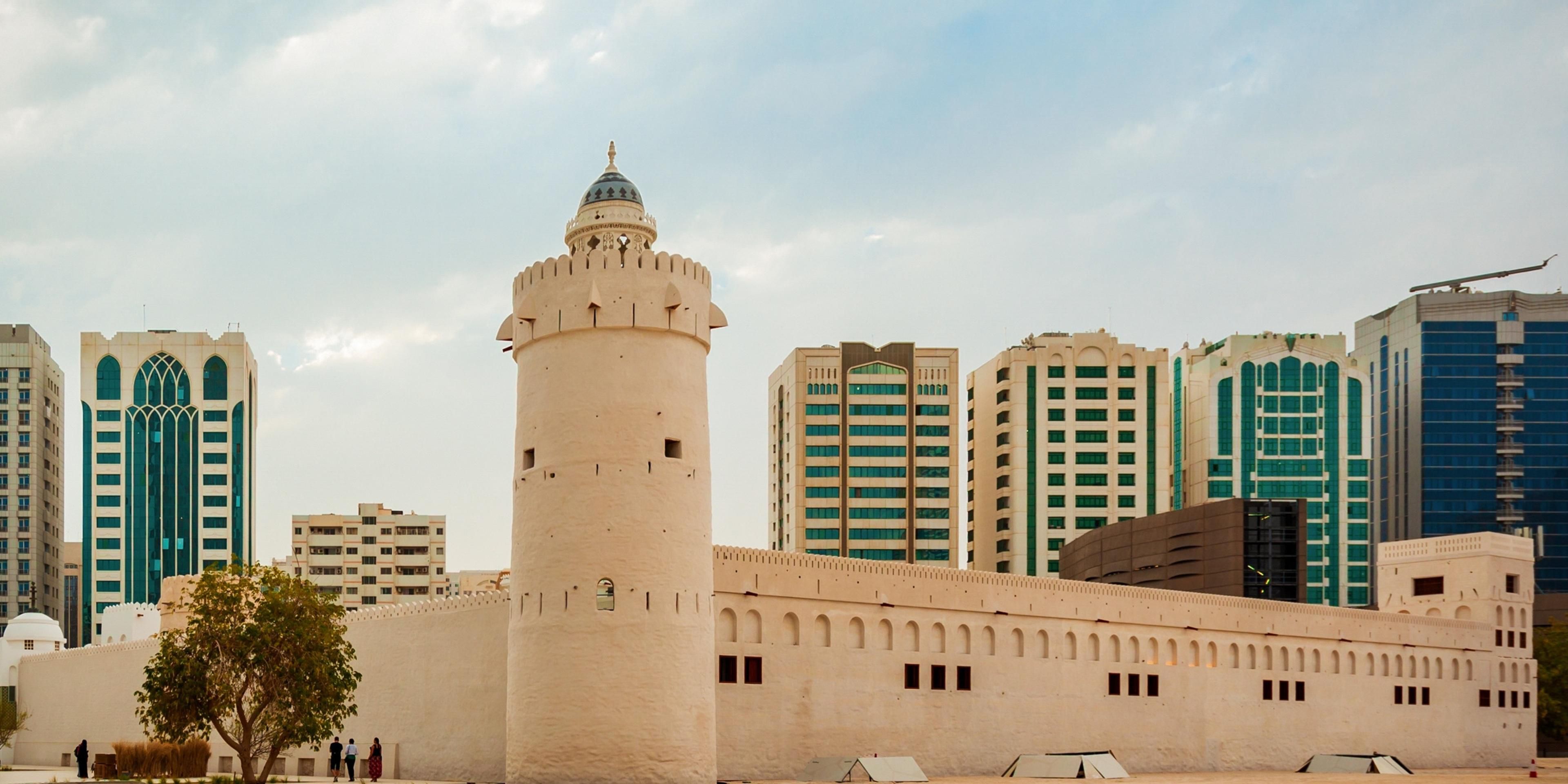 Qasr Al Hosn, just 3.8 km away, is a fort turned museum, offers a glimpse into an enduring heritage. Constructed in 1761 as a conical watchtower to defend the only freshwater well in Abu Dhabi, holding centuries of stories. Within its weathered walls, exhibitions unfold the city’s evolution from a quiet coastal settlement to a thriving metropolis.