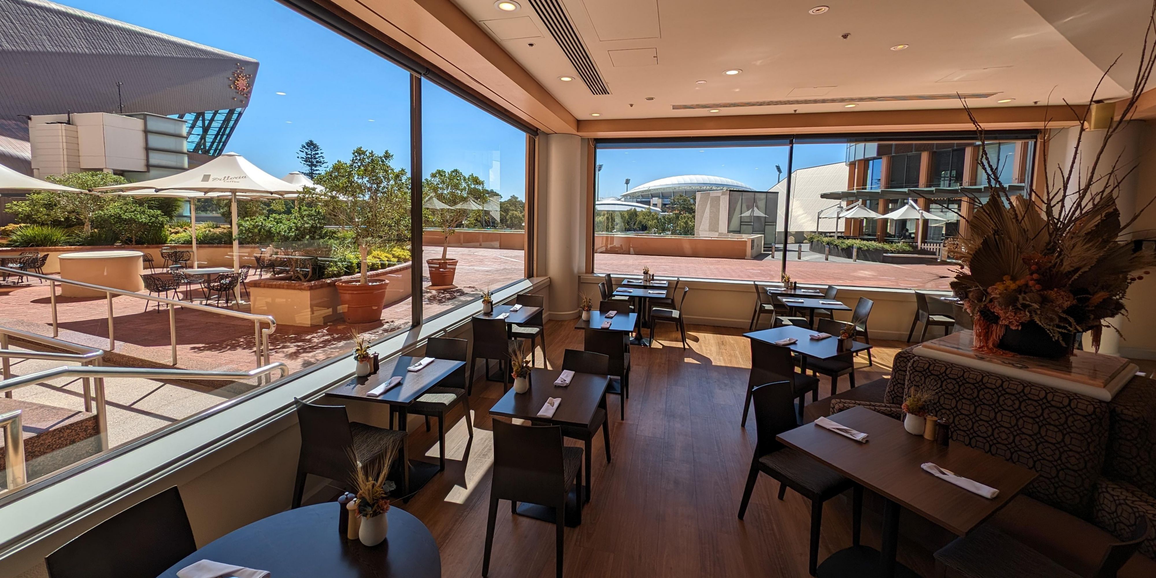 Visit Riverside Restaurant to experience the best in modern Australian cuisine, including a lavish breakfast buffet with a vast spread of options to suit every palate. Our team crafts each dish using the finest and freshest seasonal ingredients. Celebrate something special with curated high tea offerings every weekend (12pm and 1pm sittings).