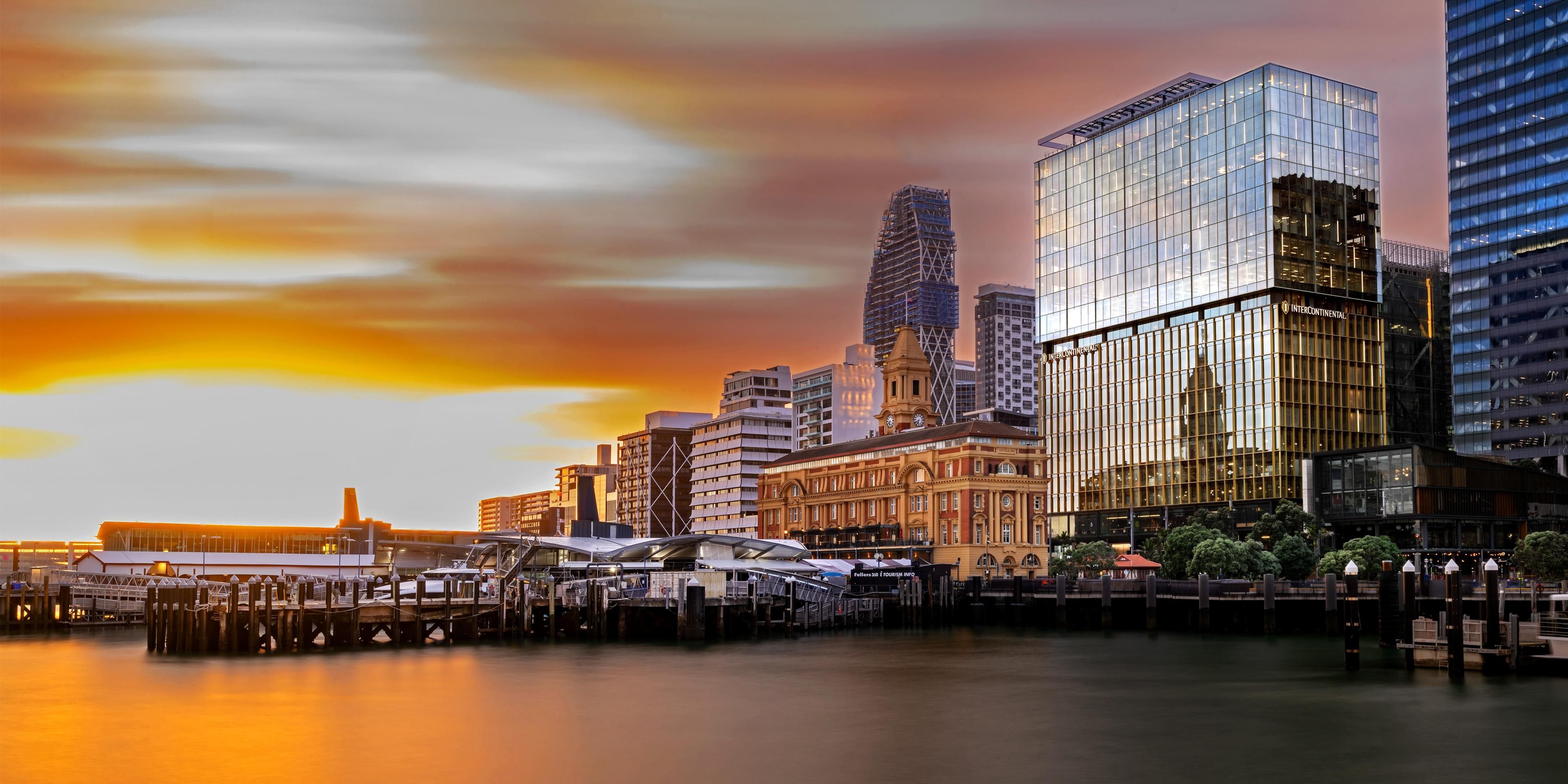 $hotelInfo.mediaDetails.welcomePhotos.primaryPhoto.caption}