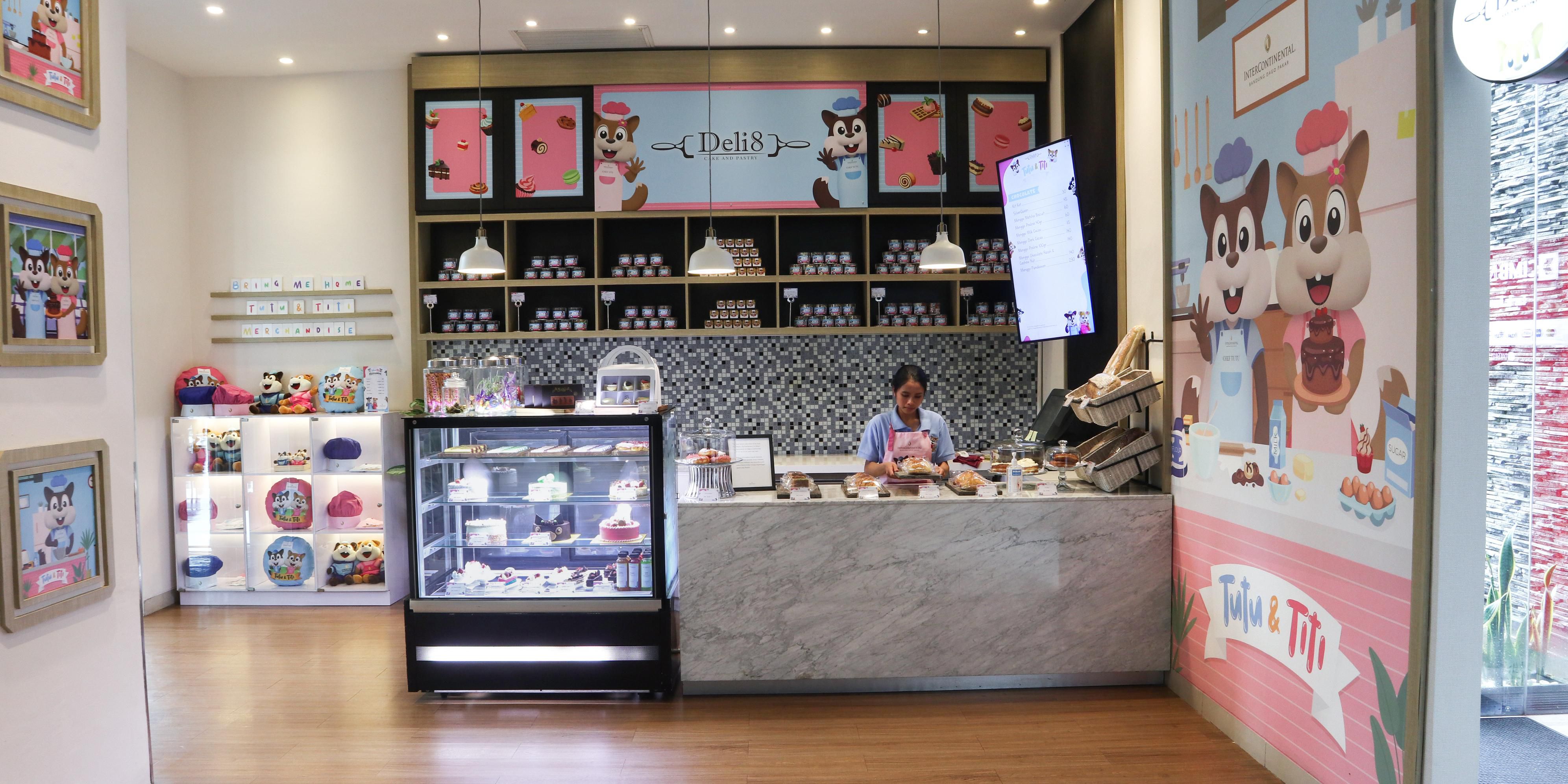 Deli8 蛋糕和糕点店提供各种新鲜蛋糕、糕点和烘焙食品，适合任何场合。采用优质原料和手工工艺，每一口都是享受。

每周五至周日营业 | 上午 11 点至下午 7 点