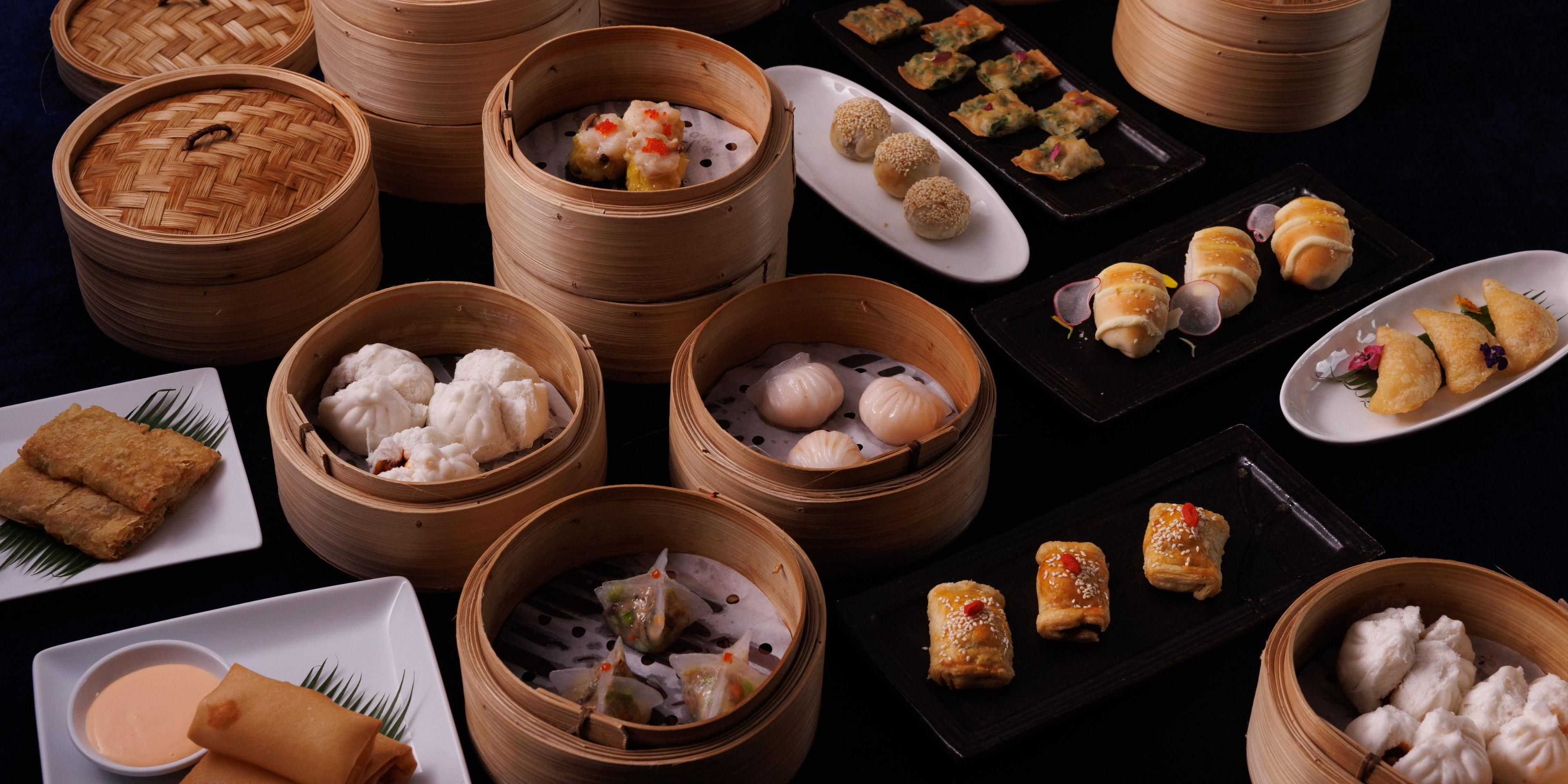 Indulge in all-you-can-eat Dim Sum at Summer Palace, where Executive Chef Yau, a Michelin-star expert from Hong Kong, serves authentic Cantonese cuisine. Experience a delicious journey through vibrant flavours and new à la carte dishes, bringing the rich taste of Hong Kong’s streets straight to your table.