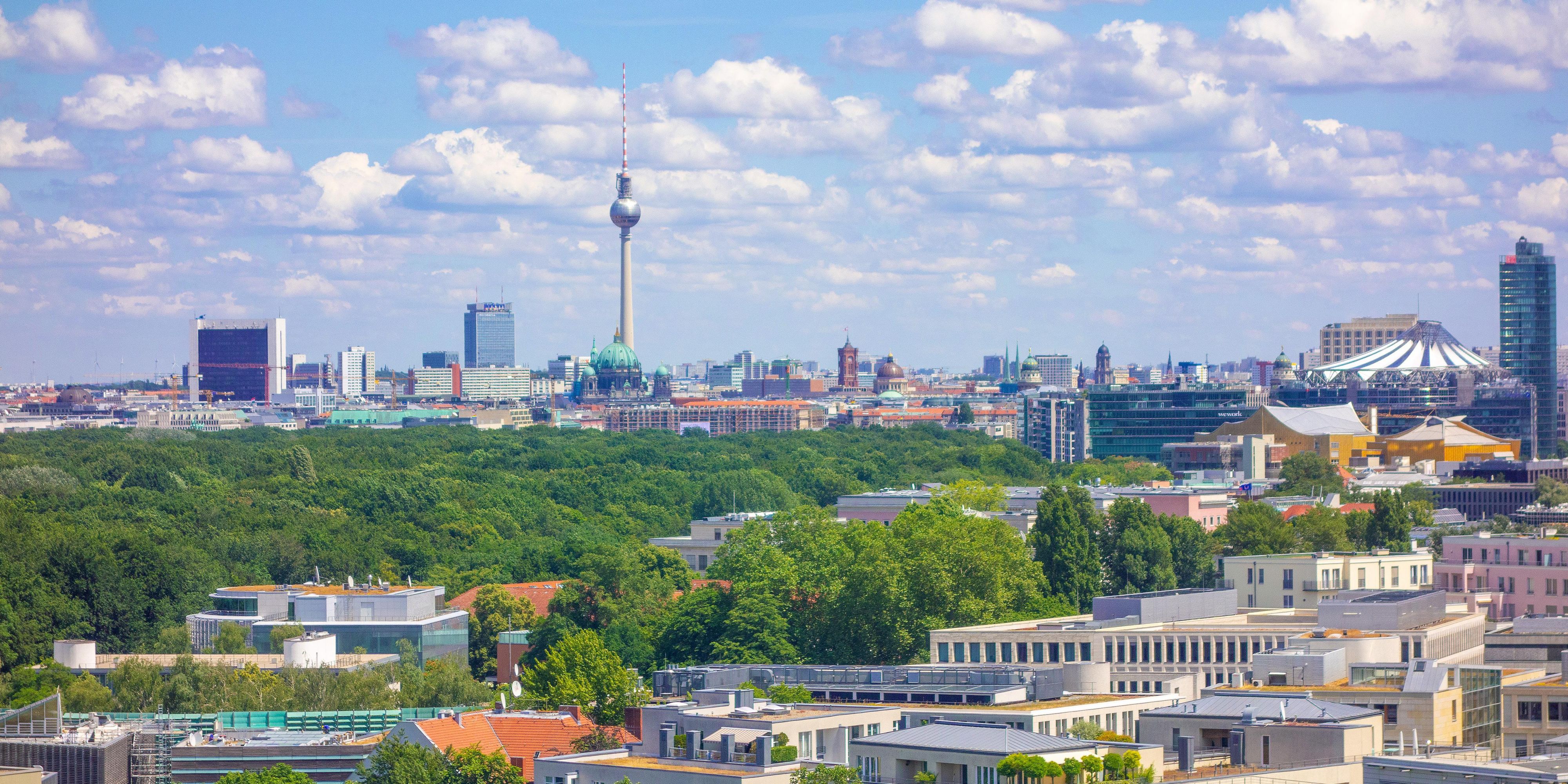 Unlock Spring & Summer savings! IHG One Rewards members enjoy 15% off our Best Available Rate. Non-members save at least 10%. Book by July 15, 2025, for stays from April 25, 2025 onwards. Book 3+ days ahead. Non-refundable; full prepayment required. T&Cs apply. IHG reserves the right to modify or withdraw this offer without notice.