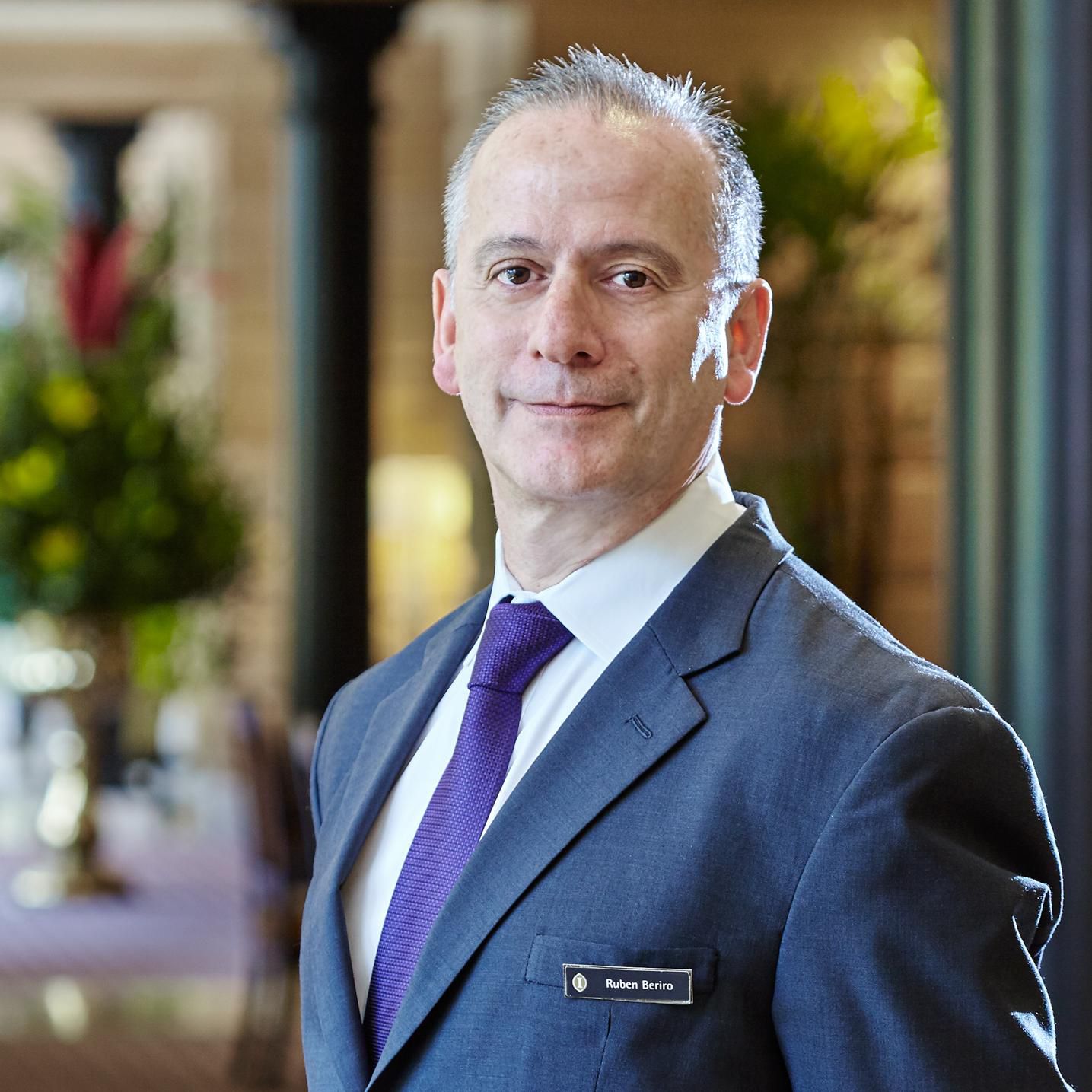 ruben beriroconcierge欢迎光临布宜诺斯艾利斯洲际酒店 我们衷心希望