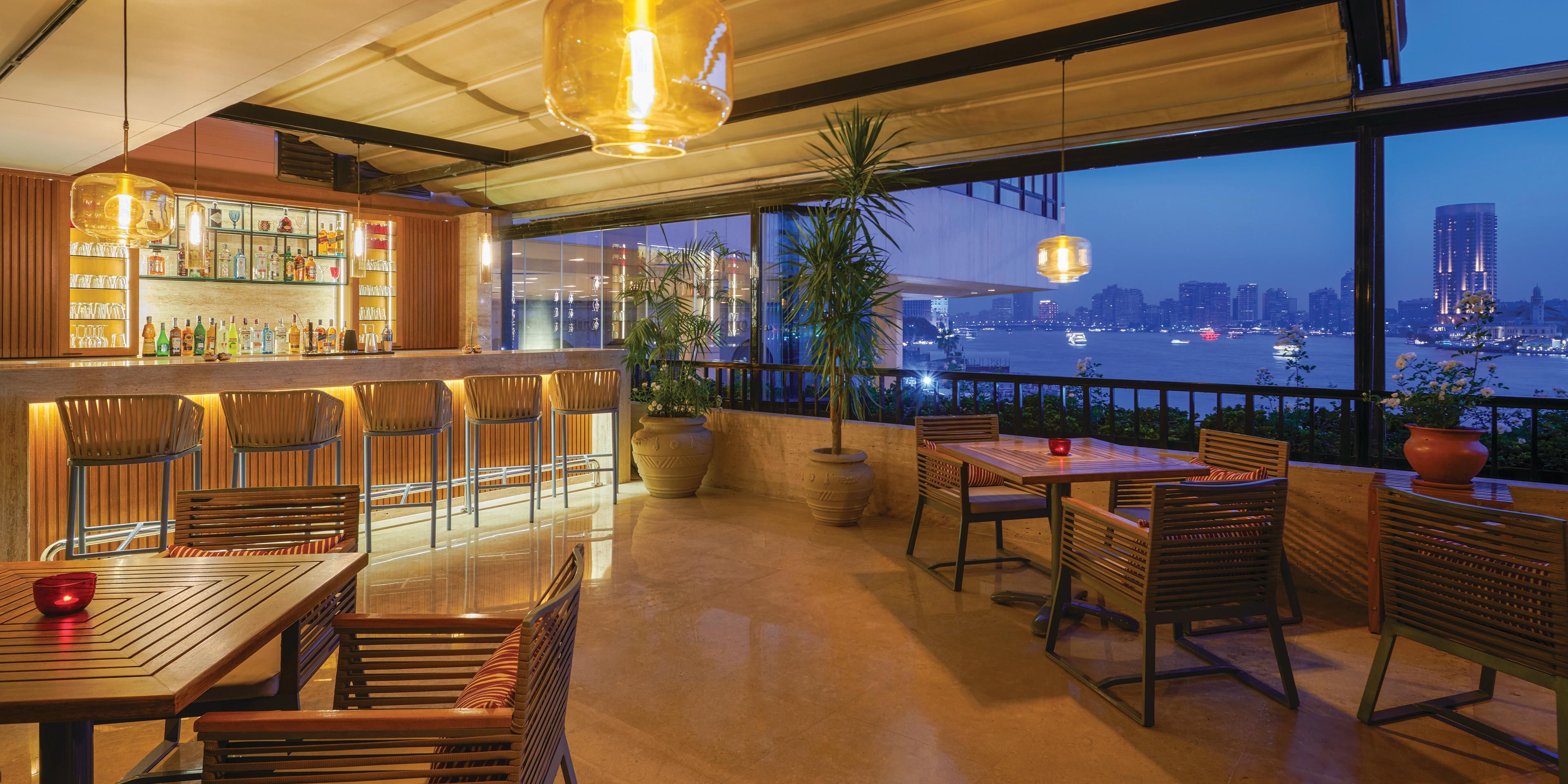 Indulge in the finest experience of authentic Italian flavors perfectly crafted with fresh ingredients. Enjoy a luxurious evening of aperitivo selections paired with a glass of exquisite wine from our outstanding selection, all while overlooking the mesmerizing splendor of the Nile.