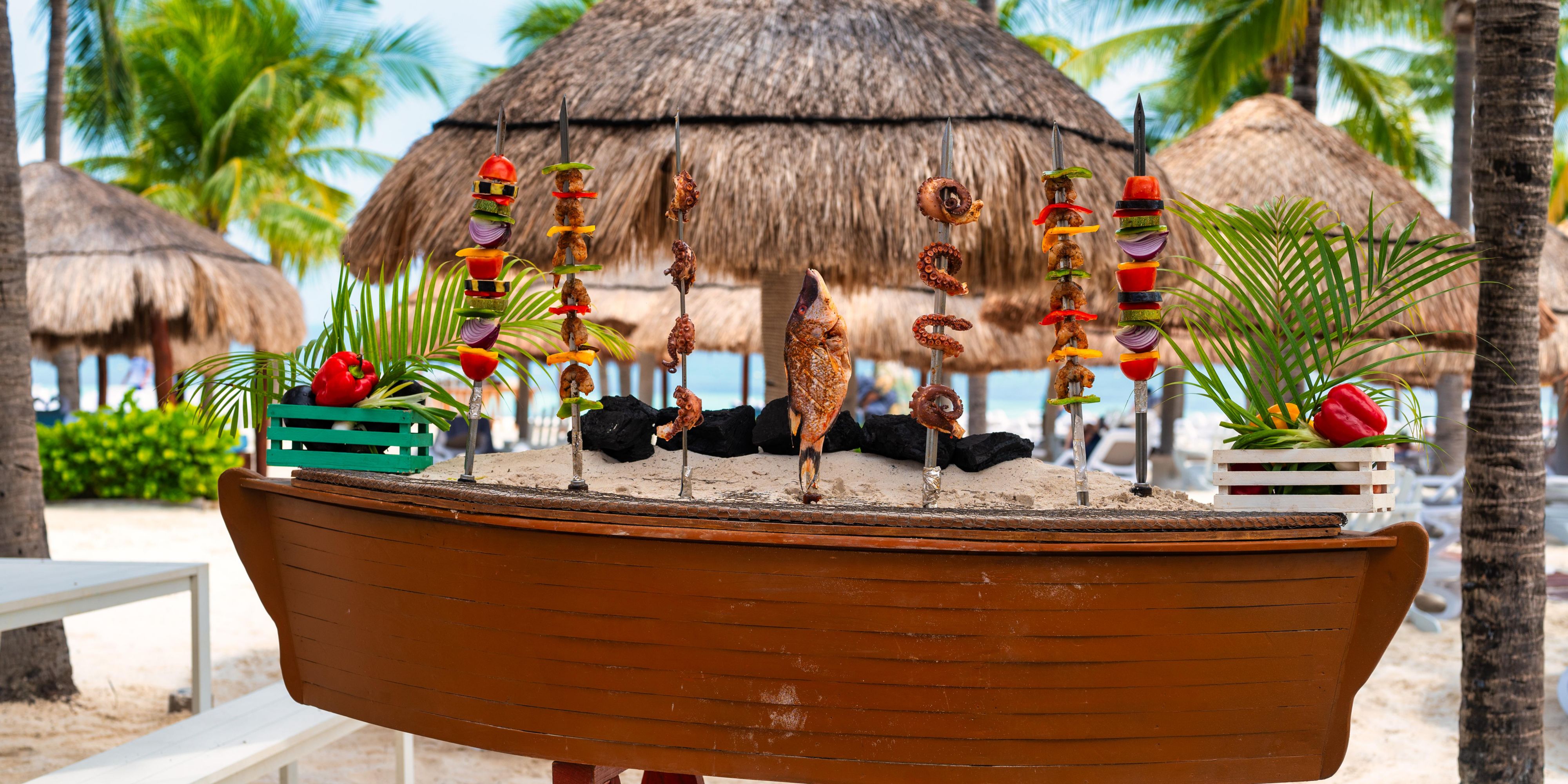 Discover world-class flavors at our Cancun restaurant. From fresh seafood to gourmet international dishes, enjoy an unforgettable culinary journey at Presidente InterContinental Cancún.
