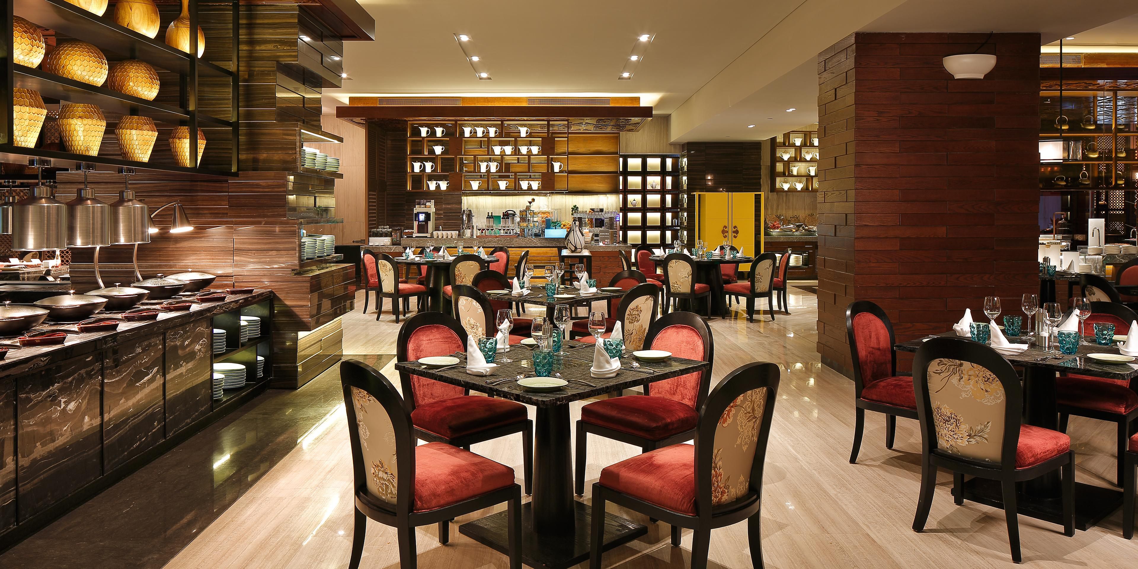 The hotel's all day dining Restaurant, acclaimed as the most elaborate buffet in the city, presenting a tempting array of fresh seafood and sushi, carving stations serving prime cuts of beef and roasts, a range of the most delicious and famous Asian Cuisines. All this is complimented by the best dishes Europe has to offer, tasty salads and bread.