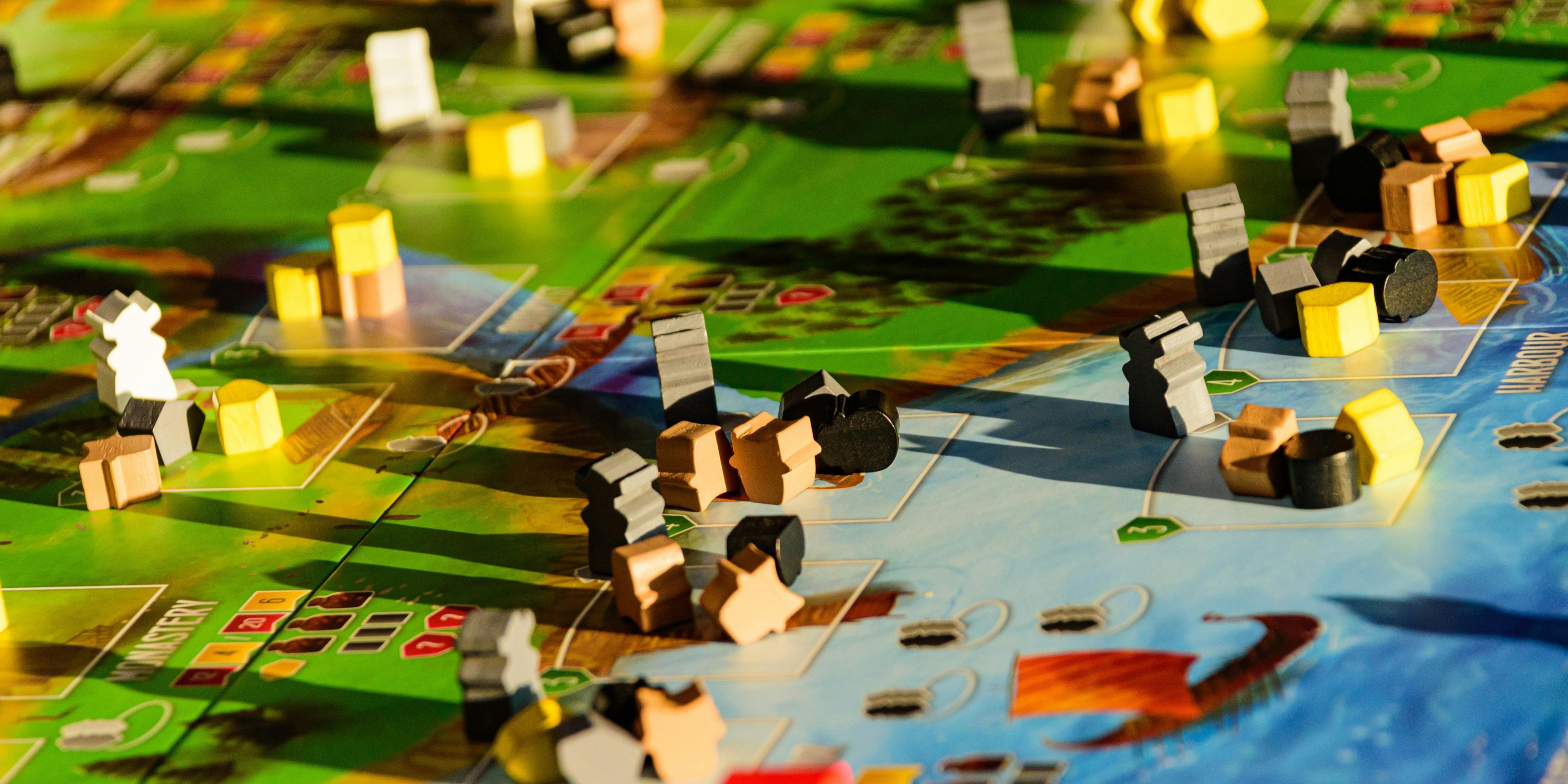 Our complimentary Teens Club welcomes guests aged 12 and over to a dynamic space open daily from 09:00 to 21:00 (April–October). With table tennis, PlayStation, board games, and a smart TV, it’s the perfect spot for teens to unwind, connect, and enjoy endless entertainment throughout their stay.