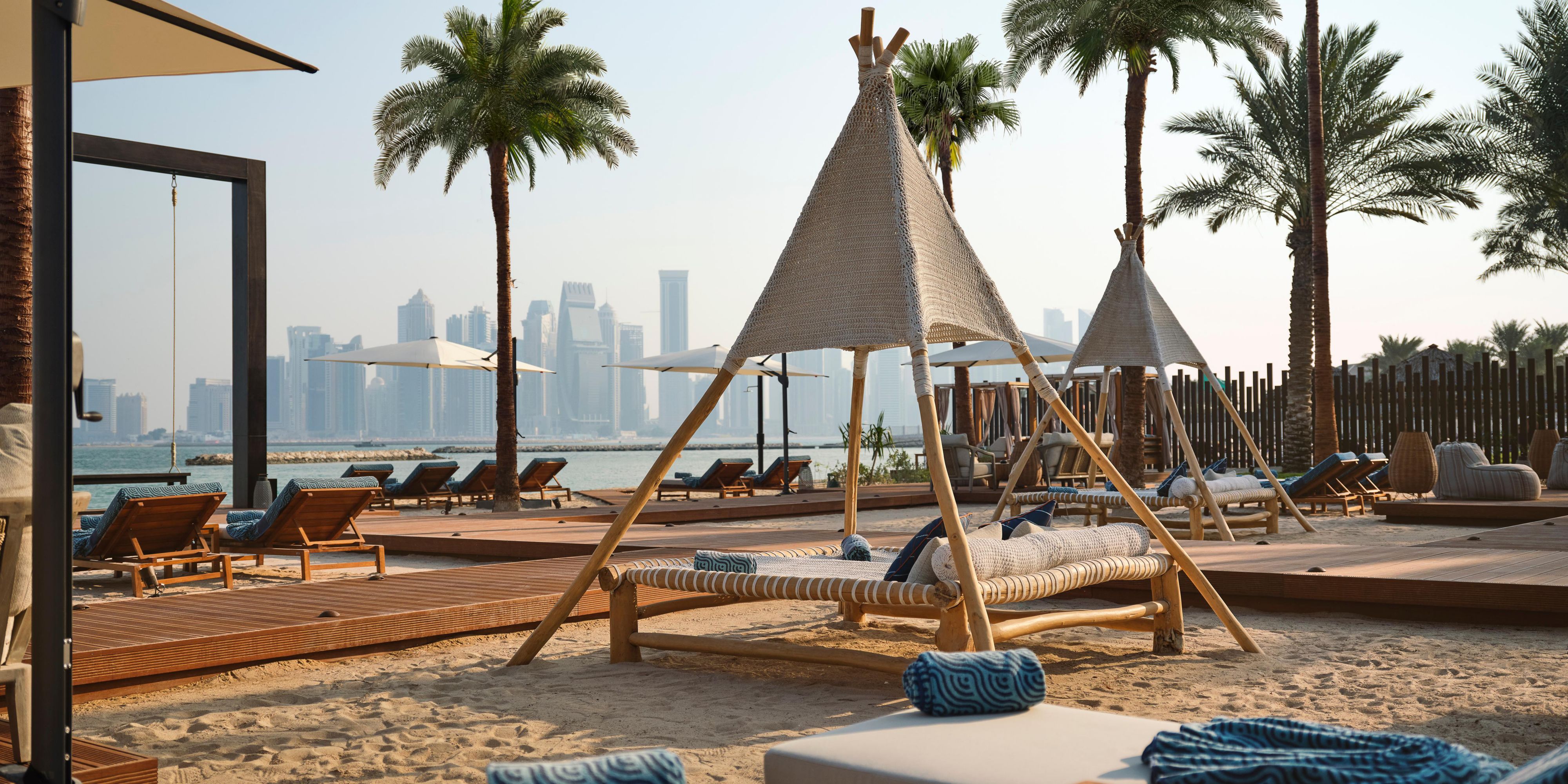 InterContinental Doha Beach & Spa features a diverse array of cuisine, with 14 restaurants and bars, including the World's Largest Belgian Cafe, La Mar Beach, La Mar by celebrity chef Gaston Acurio, and Parisian lounge, Manko Doha.