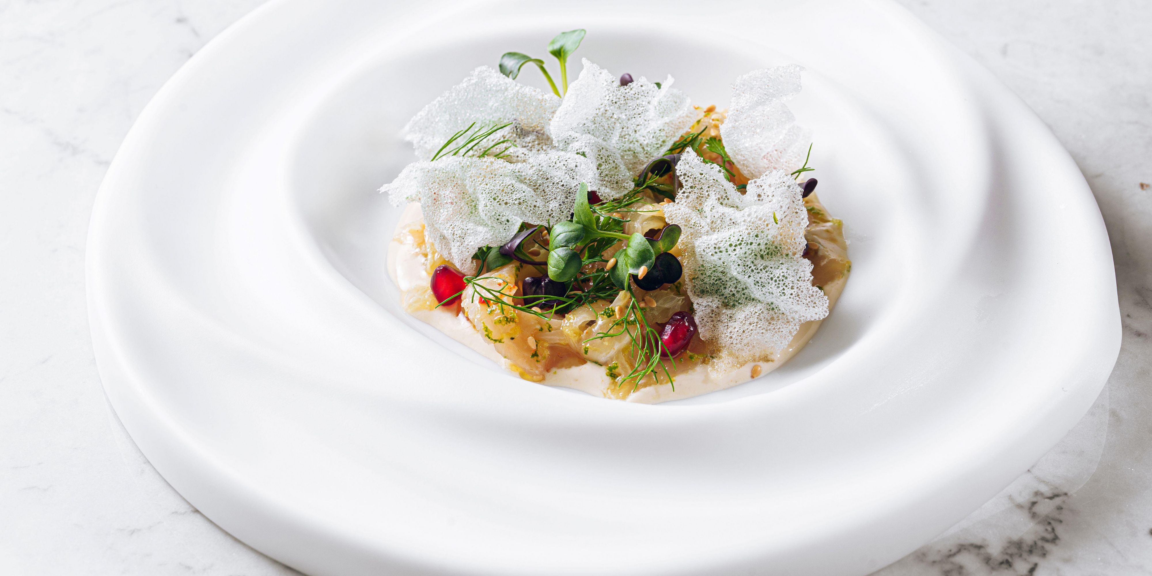 Some occasions deserve more than words. Join us at Pierre’s TT for an unforgettable evening featuring a 5-course tasting menu specially curated by 3 Michelin-starred Chef Pierre Gagnaire. Immerse yourself in an elegant ambiance with breathtaking views, as you celebrate a masterful blend of flavour, creativity, and stelllar service.