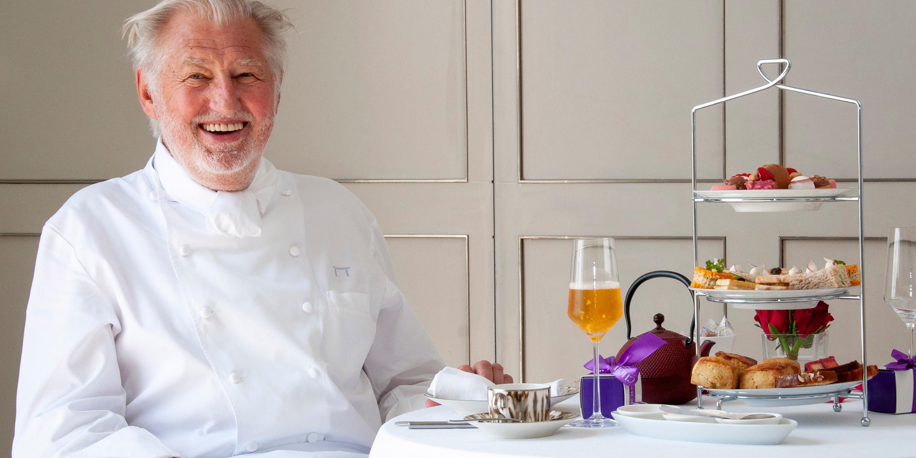 Some occasions deserve more than words. Join us at Pierre’s TT for an unforgettable evening featuring a 5-course tasting menu specially curated by 3 Michelin-starred Chef Pierre Gagnaire. Immerse yourself in an elegant ambiance with breathtaking views, as you celebrate a masterful blend of flavour, creativity, and stelllar service.