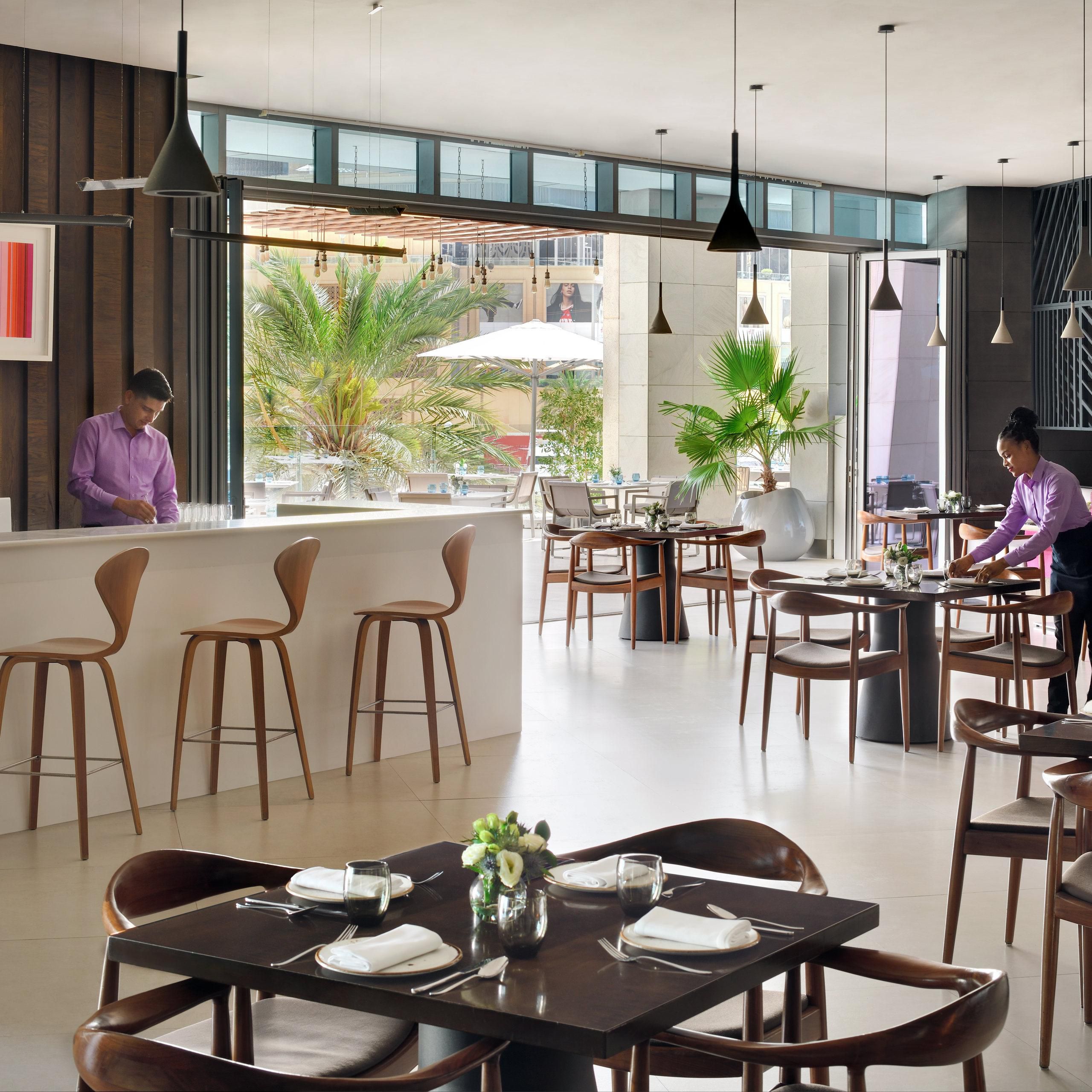 A Fantastic Space For A Quick Lunch Or Lesiurely Dinner 