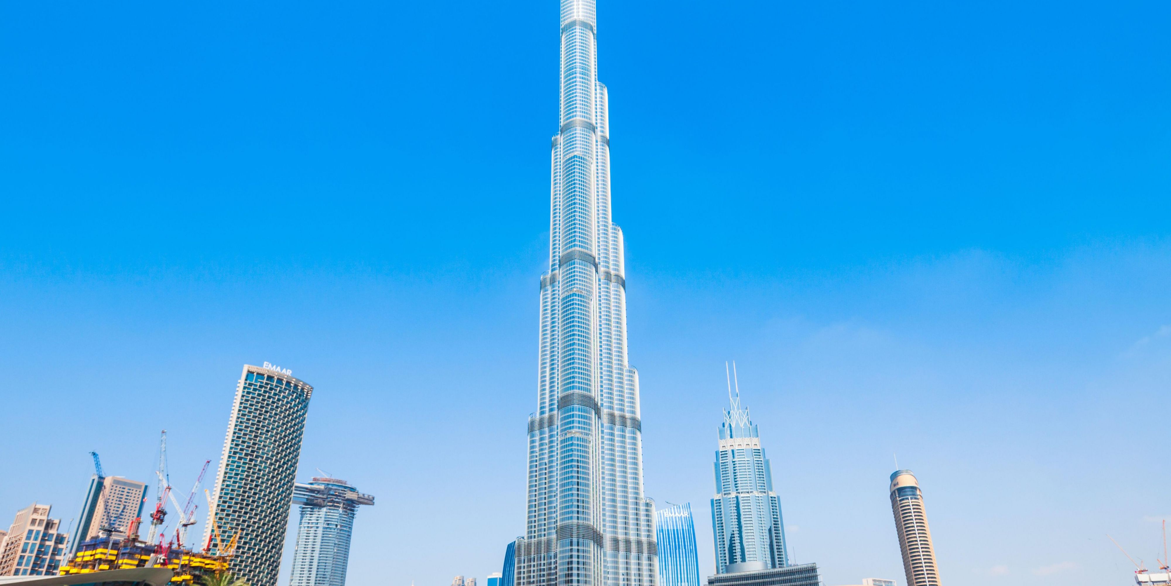 Welcome to the heart of Dubai, where architectural marvel meets modern luxury! Just a stone's throw away from our location, the Burj Khalifa stands tall as a testament to human ingenuity and design. As the world’s tallest building, this iconic skyscraper offers an unparalleled experience for visitors and is a must-see attraction on your itinerary.