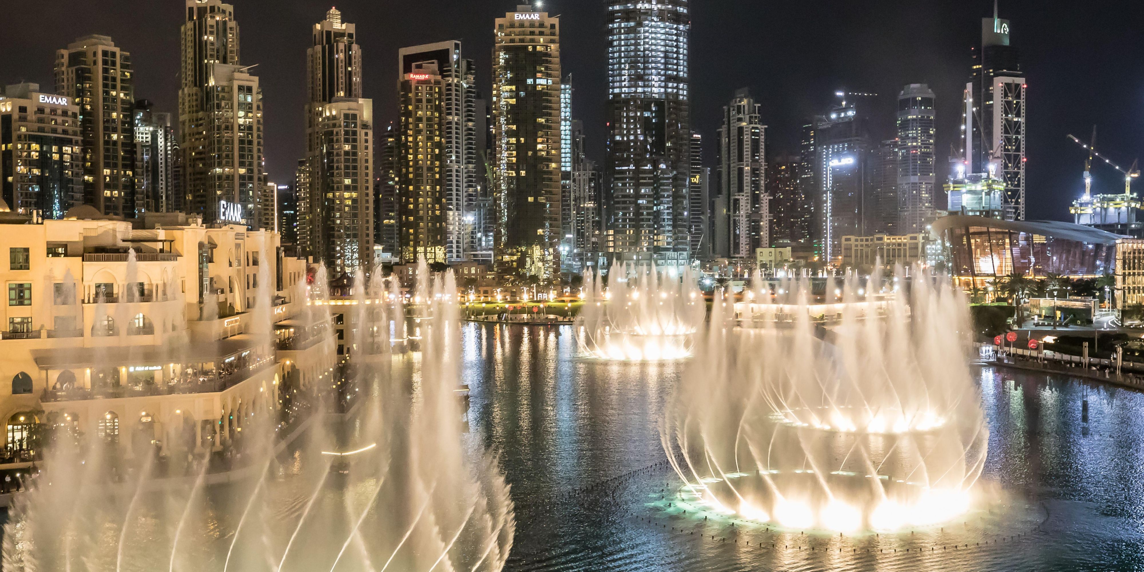Welcome to Downtown Dubai, where a world of wonder awaits! Just a short distance from our location, the Dubai Fountain offers a mesmerizing display of light, water, and music that captivates visitors from around the globe. Set against the stunning backdrop of the Burj Khalifa, this iconic attraction is a must-see for anyone visiting Dubai.