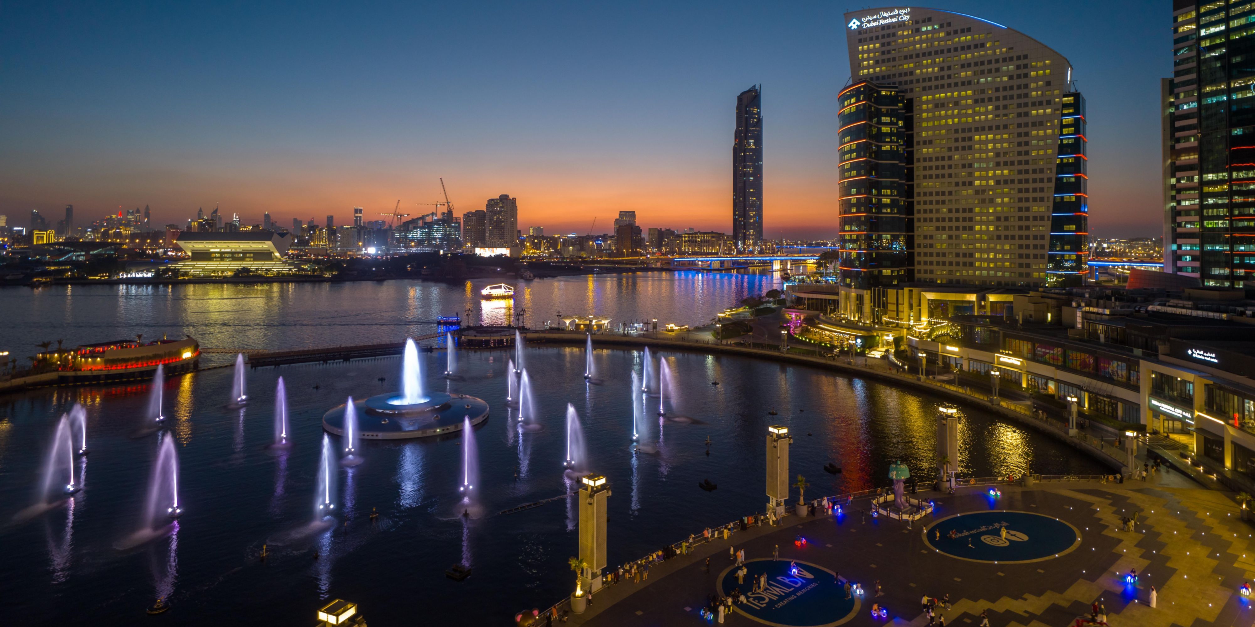 Located just three minutes from Dubai Festival City Mall, accessible via a complimentary shuttle, our prime location puts you at the heart of over 500 retail shops and restaurants. Experience the world-record-breaking Imagine show, a breathtaking display of fire, water, and light.