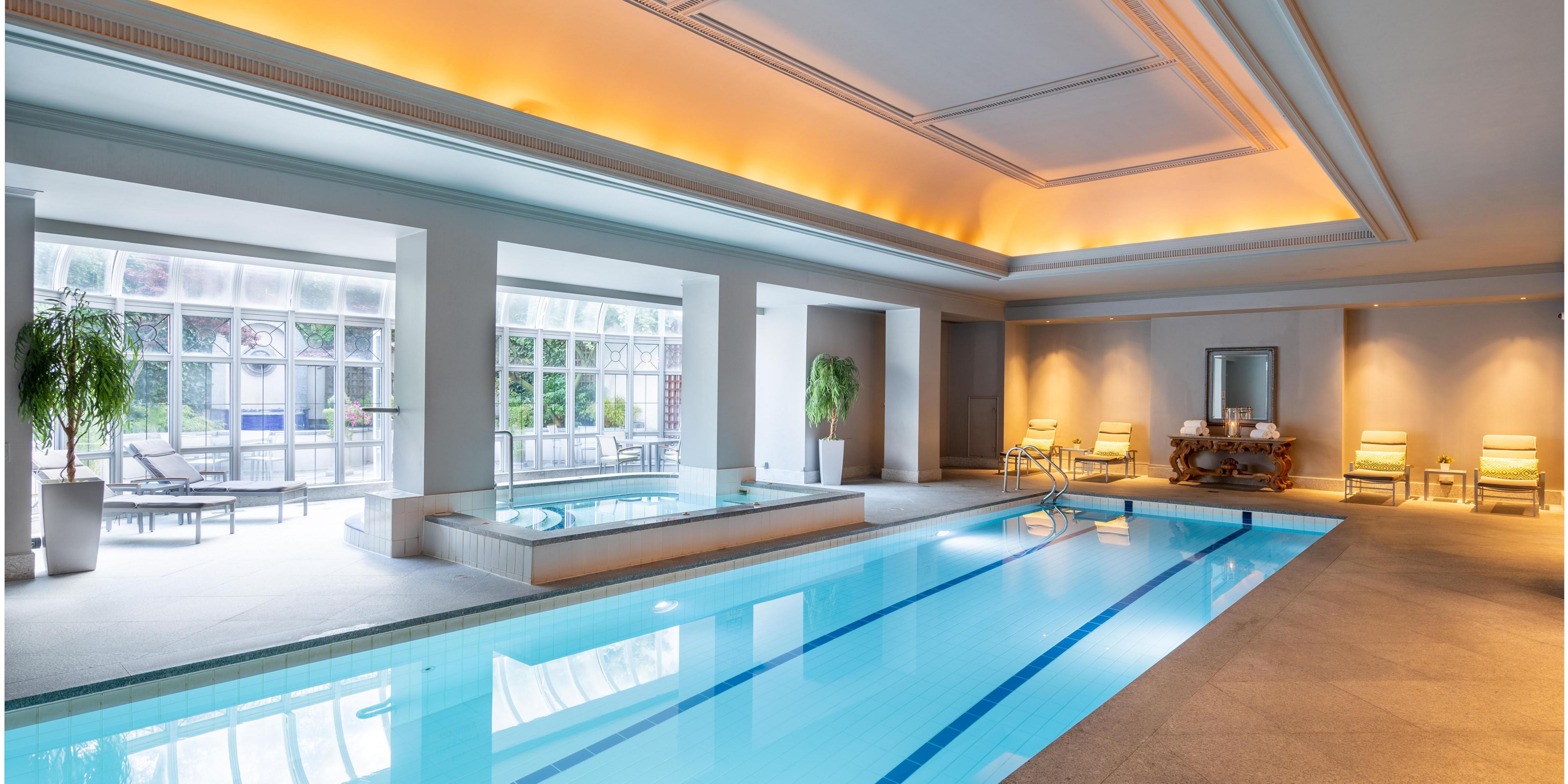 14 metre pool with natural daylight