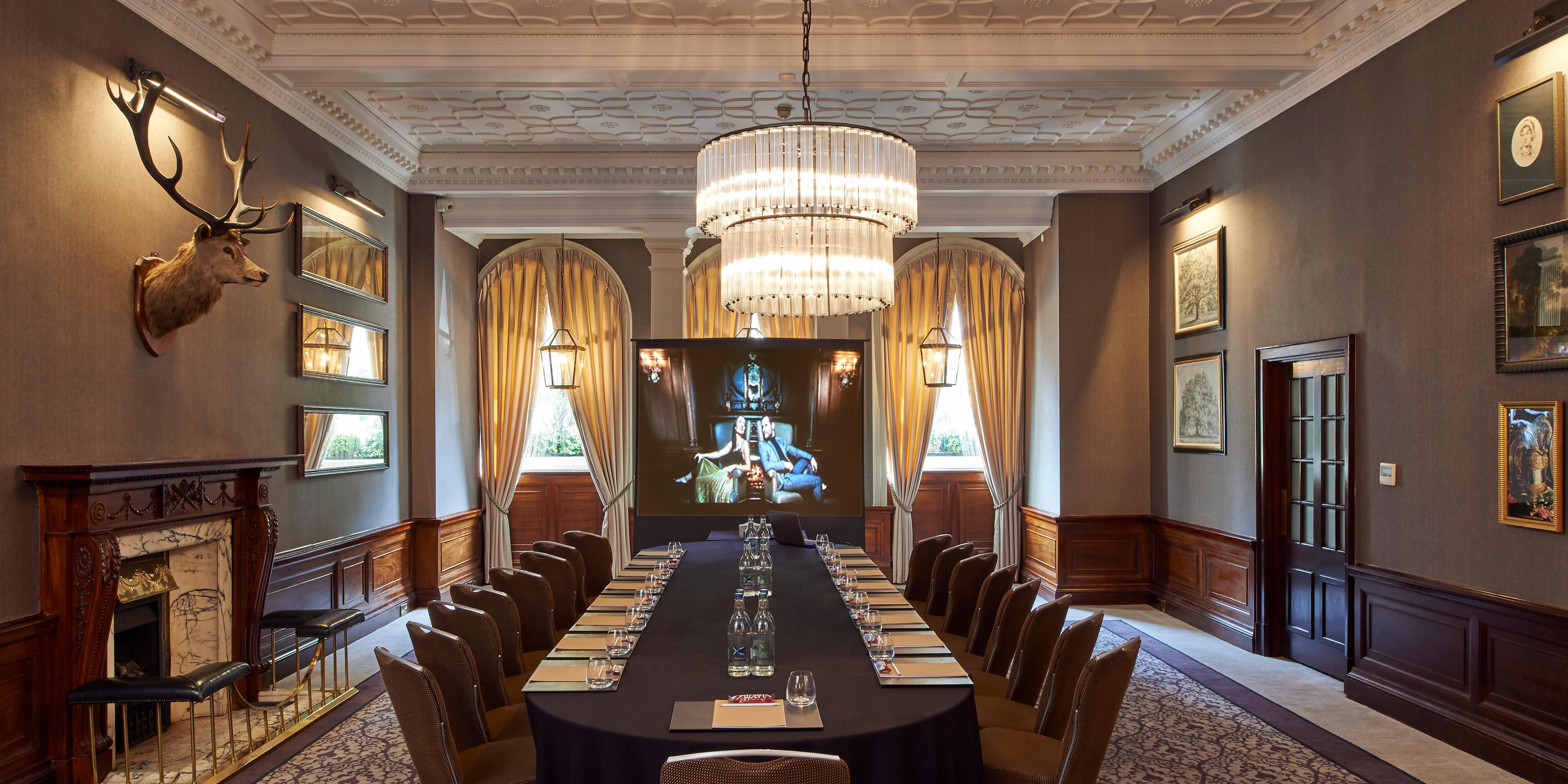 Your celebrations and business meetings are expertly handled at InterContinental Edinburgh The George. Let our event staff curate the perfect event in one of our elegant meeting spaces. 