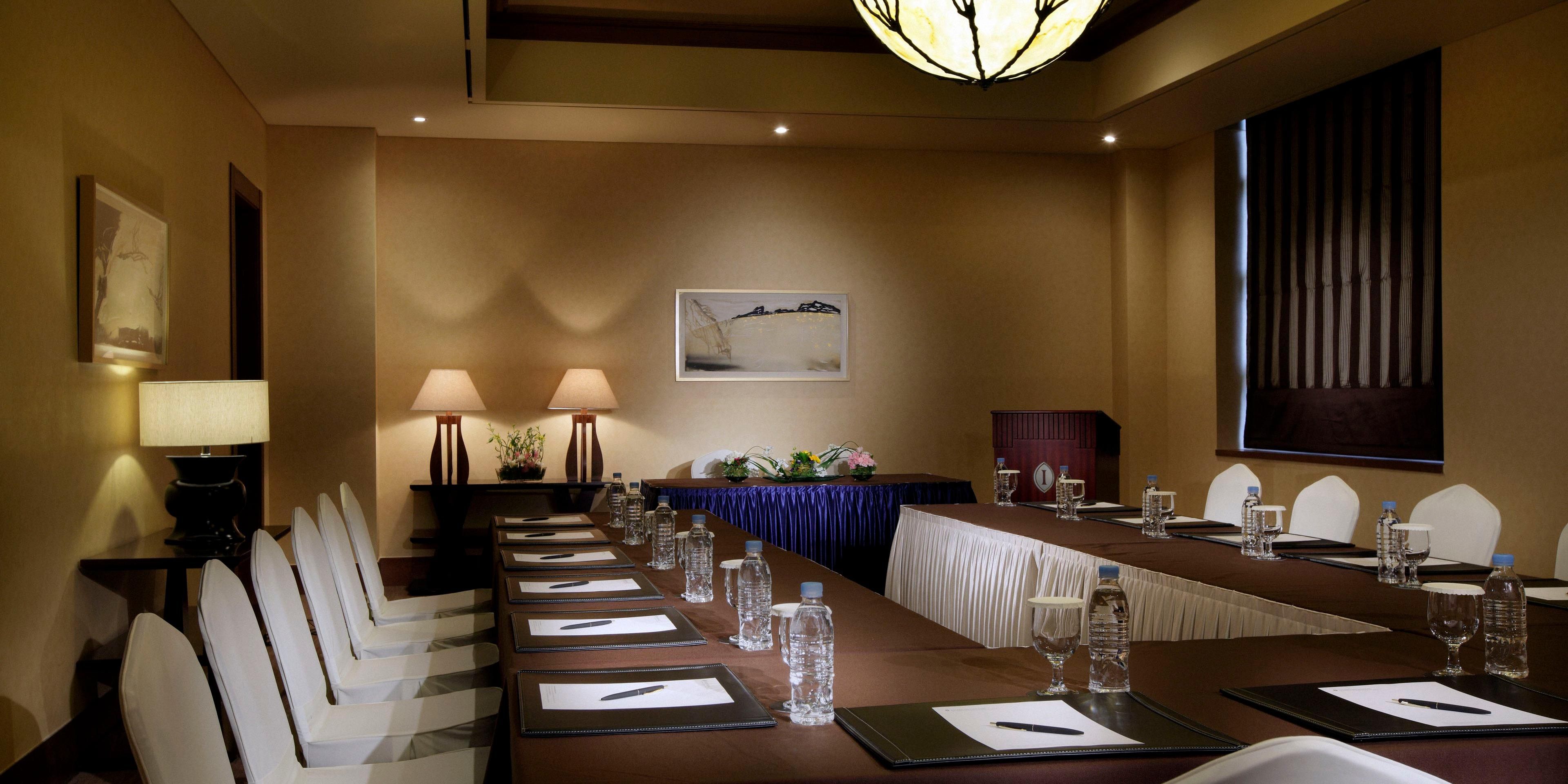 Our experienced event staff is ready to turn your ideas into reality. Whether you're planning a private meeting or large-scale conference, we have the space to make your event unforgettable.