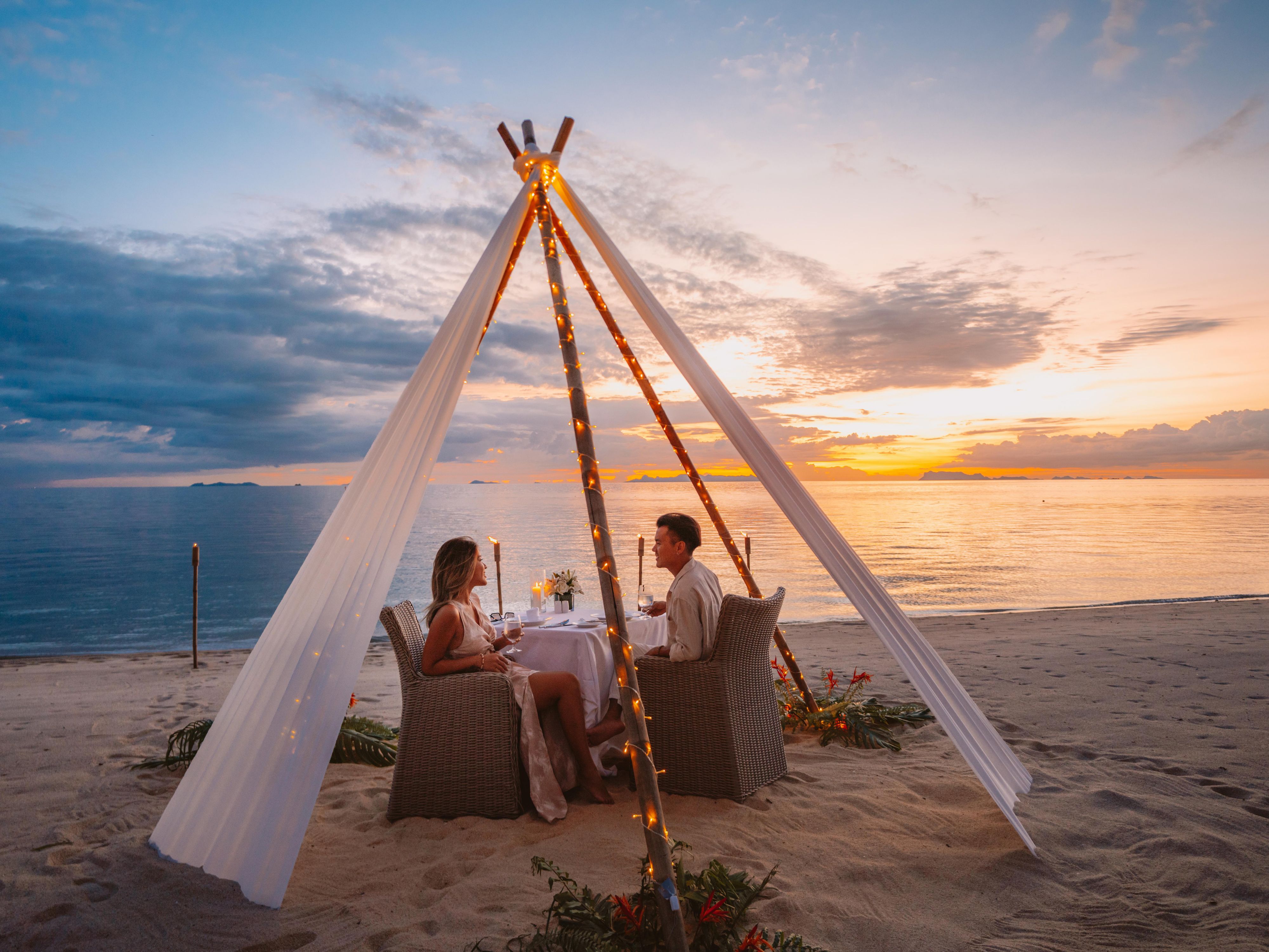 Private Dinner on Sands
